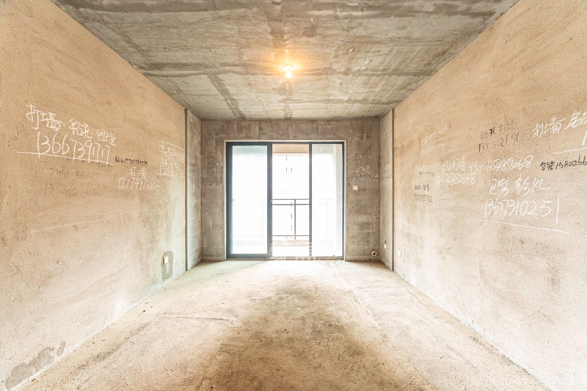 筑梦星园  4室2厅2卫    77.8万