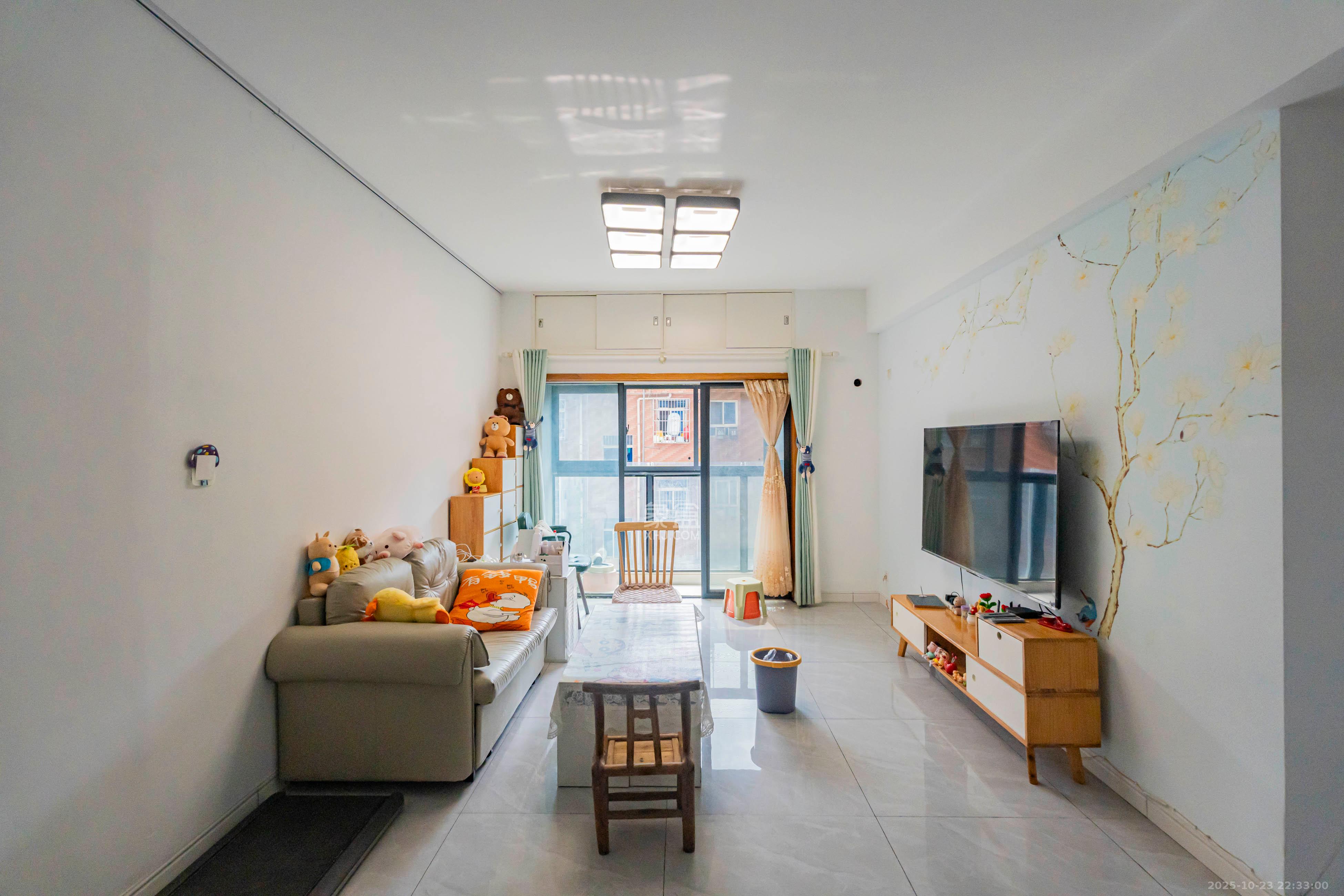 如果爱 1室0厅0卫 52.8万 如果爱 1室0厅0卫 52.8万客厅