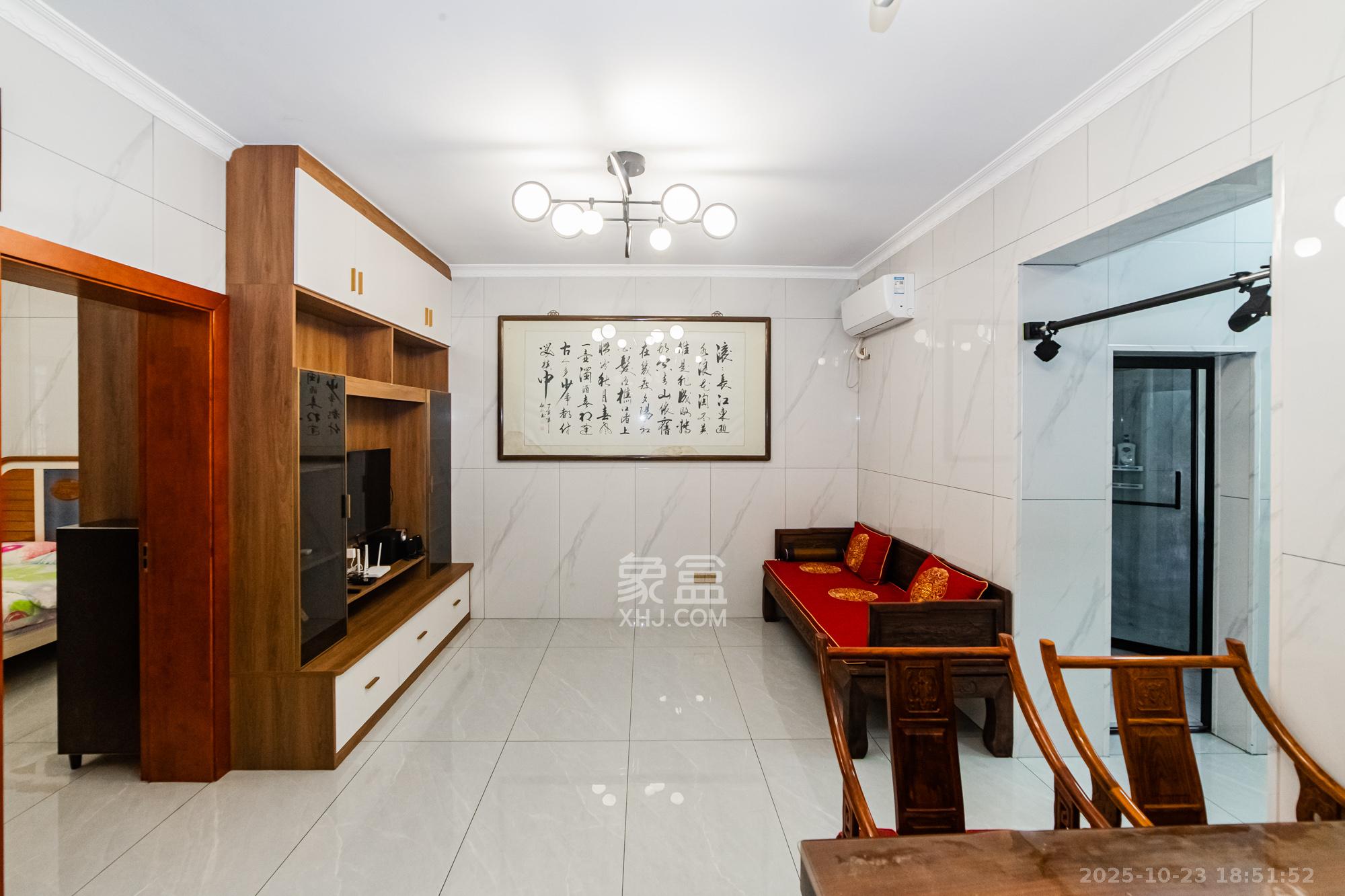 陈家湖小区  1室0厅0卫    88.0万