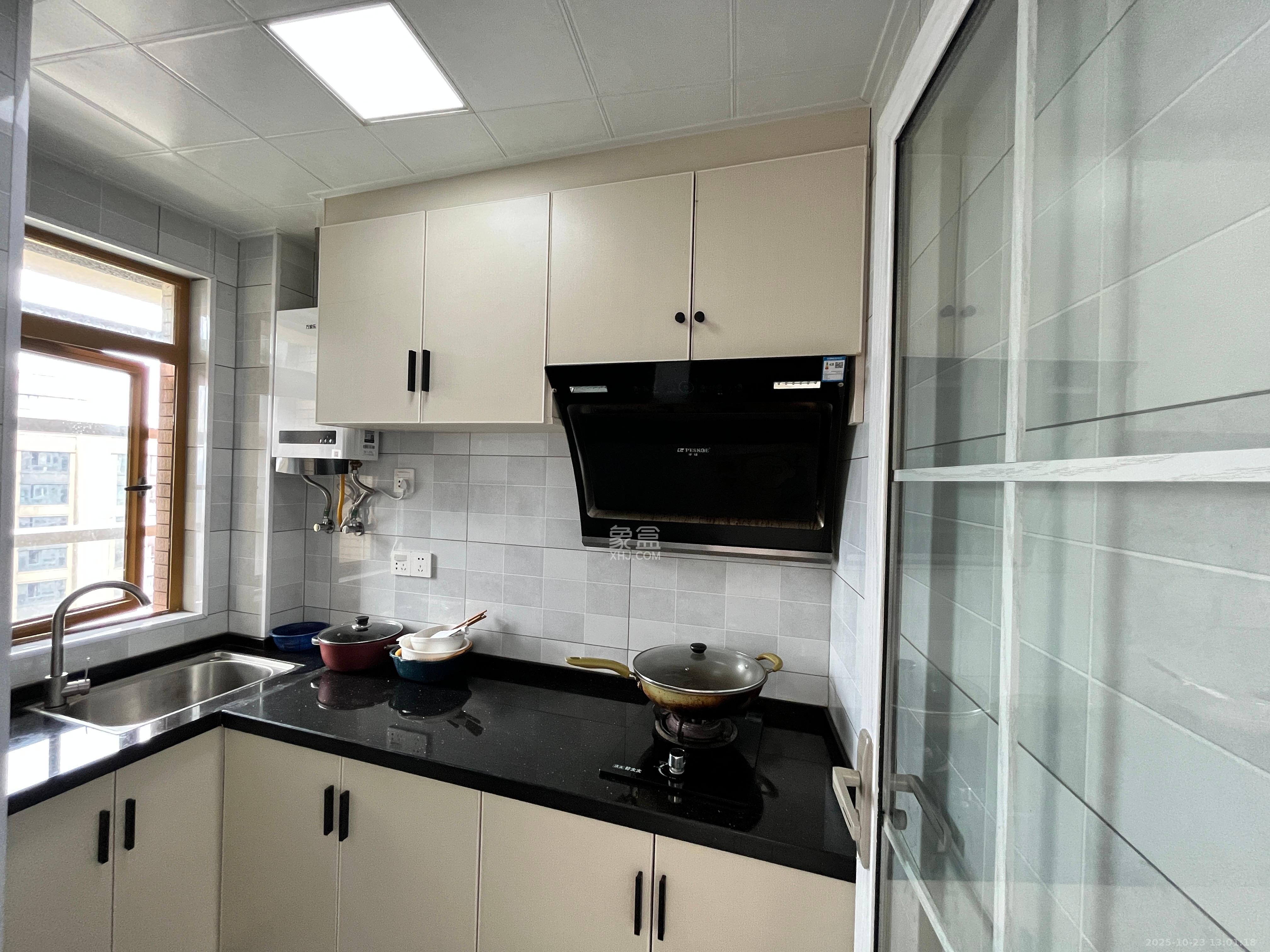 天健芙蓉盛世一期 1室1厅1卫 1700.0元/月 天健芙蓉盛世一期 1室1厅1卫 1700.0元/月室内图