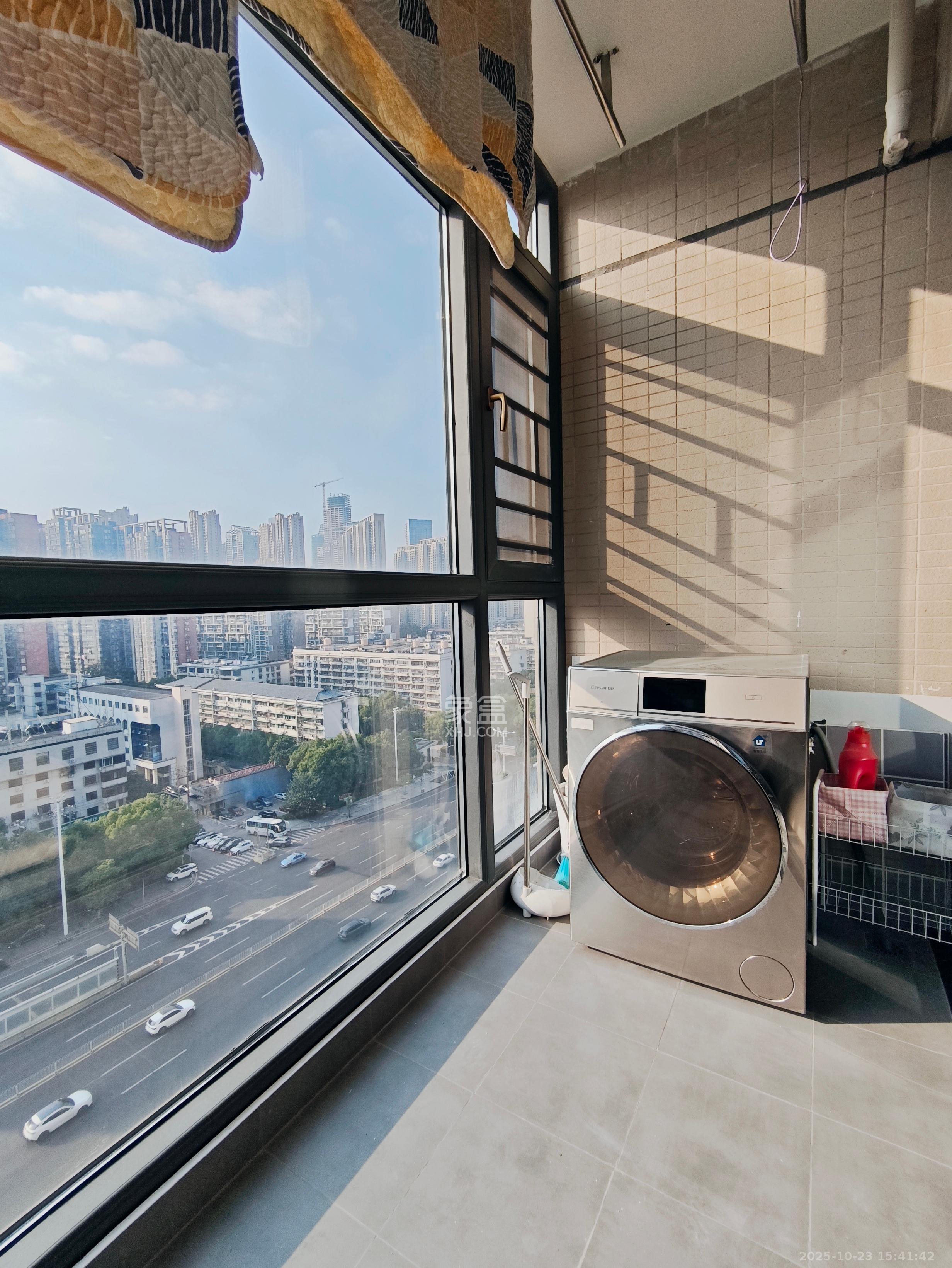 里约荟  3室1厅1卫    3400.0元/月室内图