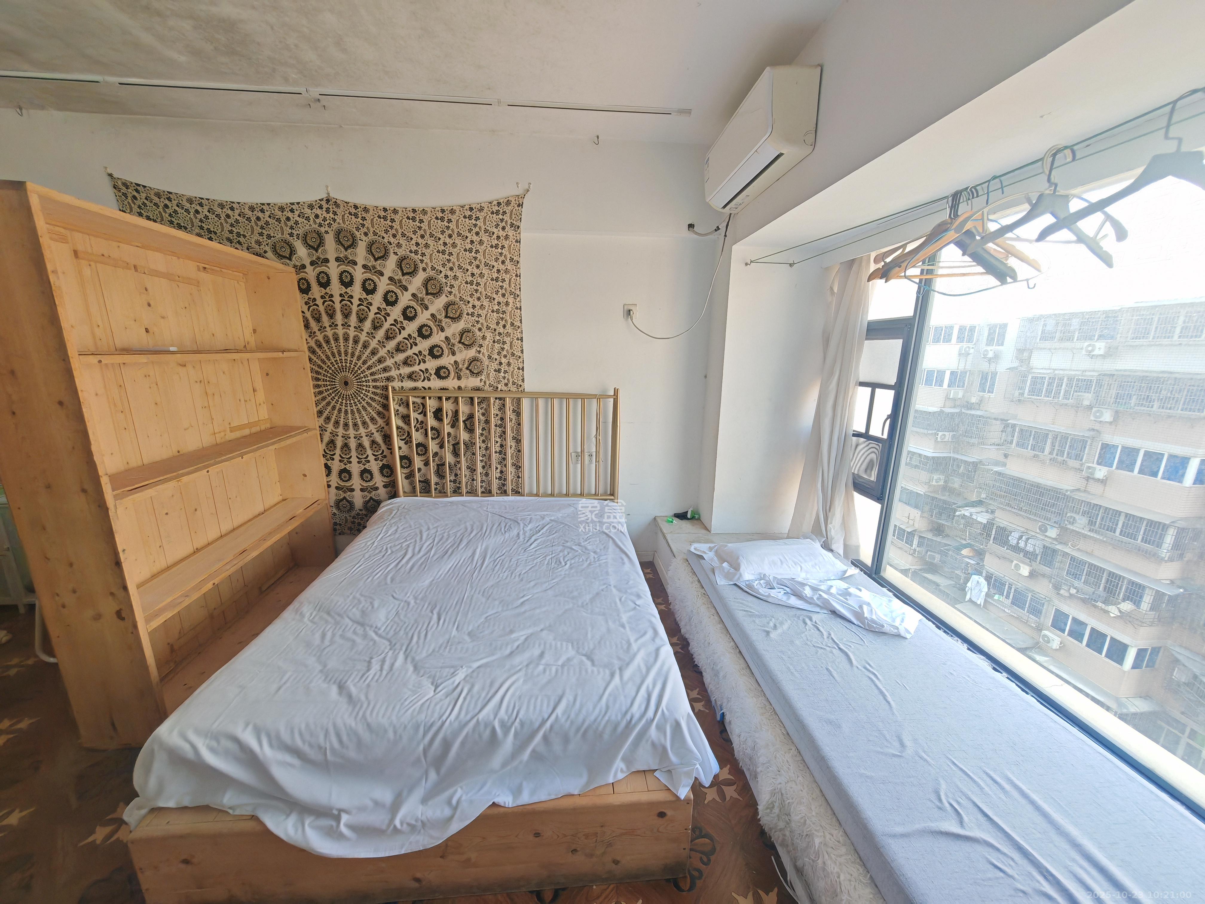 蚂蚁工房  1室1厅1卫    2000.0元/月室内图