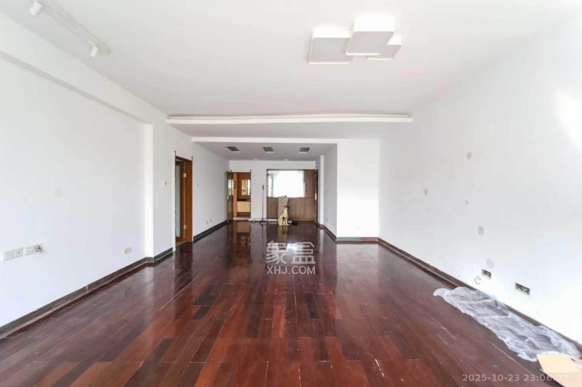 长沙市建筑工程质监站宿舍（质监局宿舍）  4室2厅2卫    3200.0元/月室内图