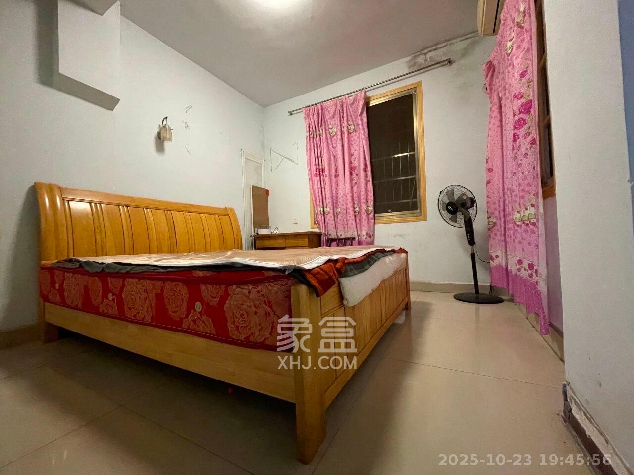 东风路汽电宿舍(东风路三条巷/四条巷)  1室1厅1卫    1000.0元/月 东风路汽电宿舍(东风路三条巷/四条巷)  1室1厅1卫    1000.0元/月室内图