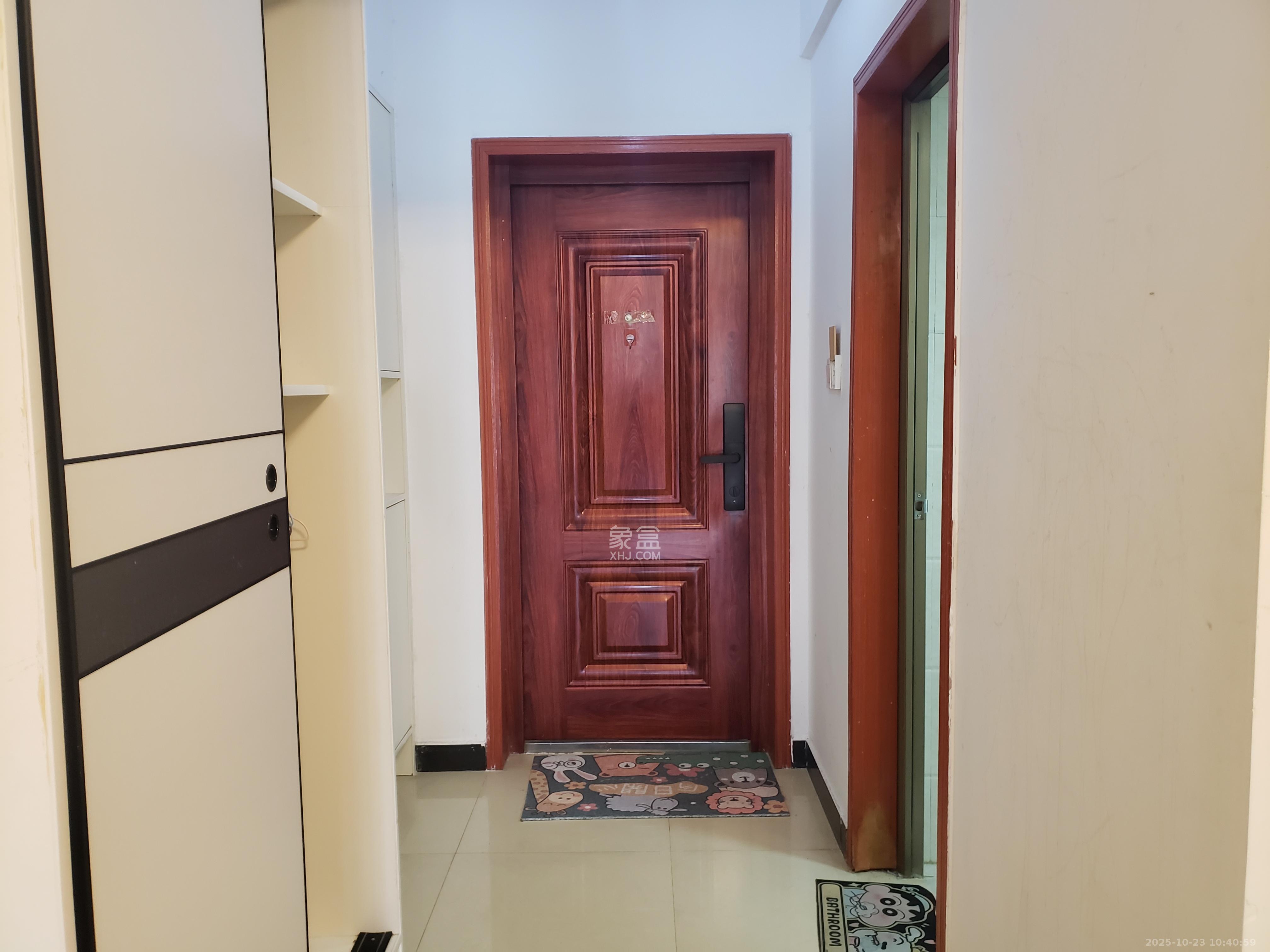 圭塘三小区  1室1厅1卫    1500.0元/月室内图