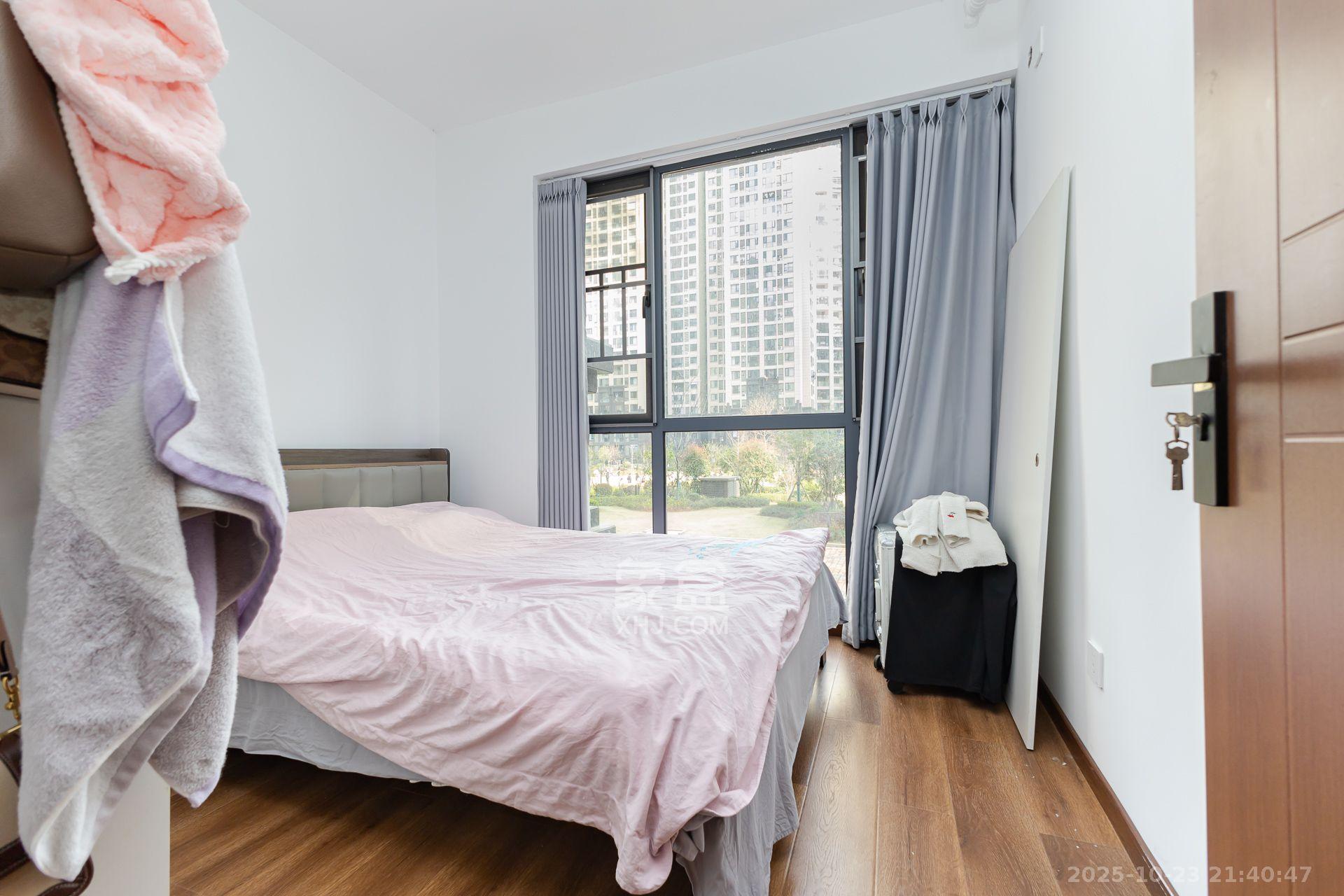 明发阅江悦府  3室2厅2卫    2100.0元/月 明发阅江悦府  3室2厅2卫    2100.0元/月室内图