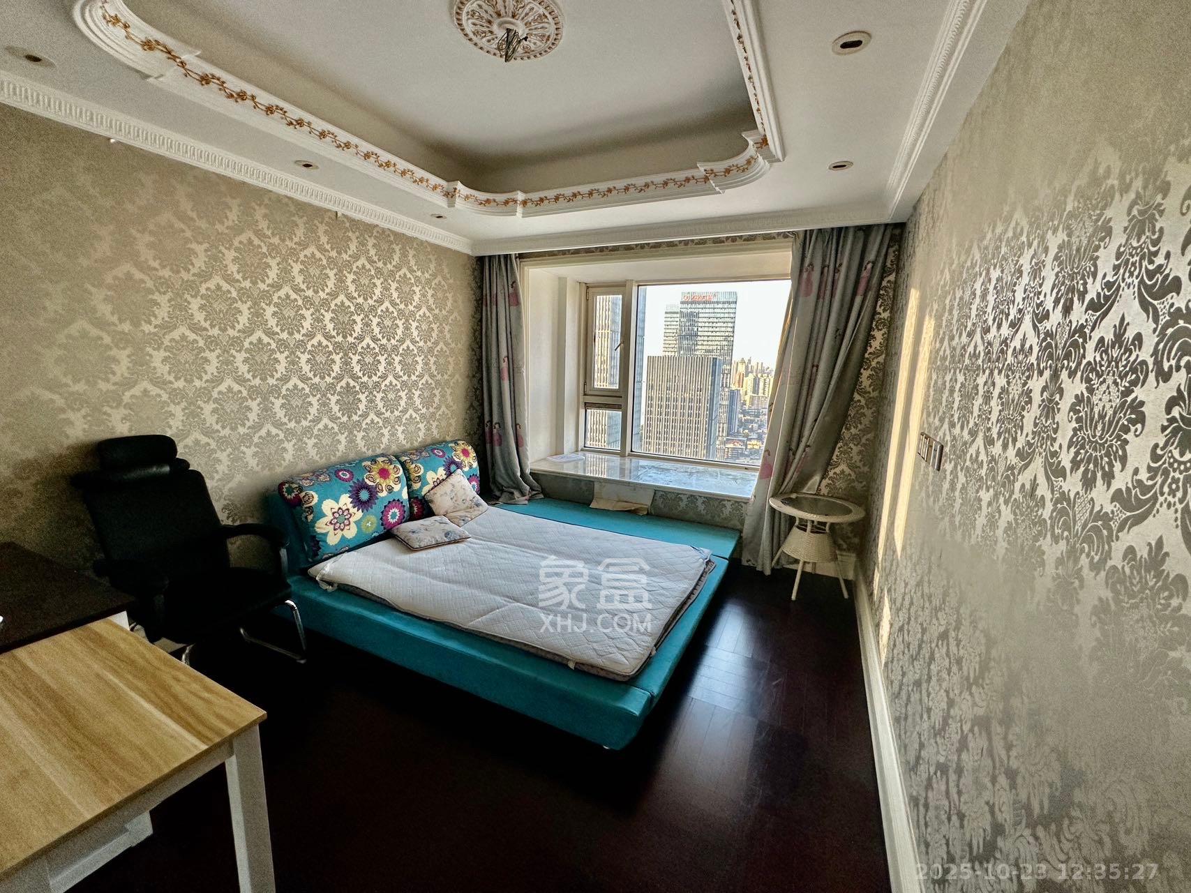 万达公馆  4室2厅4卫    8000.0元/月室内图