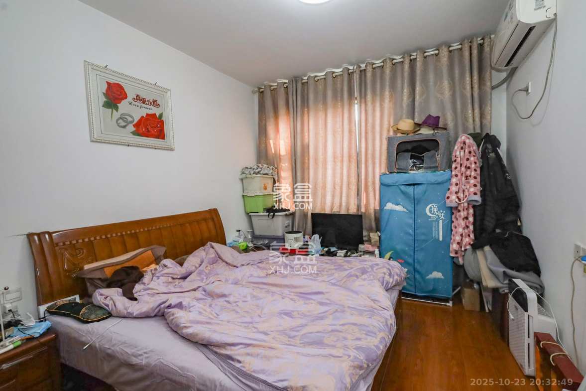 阳光丽城一期 3室2厅1卫 128.0万 阳光丽城一期 3室2厅1卫 128.0万卧室