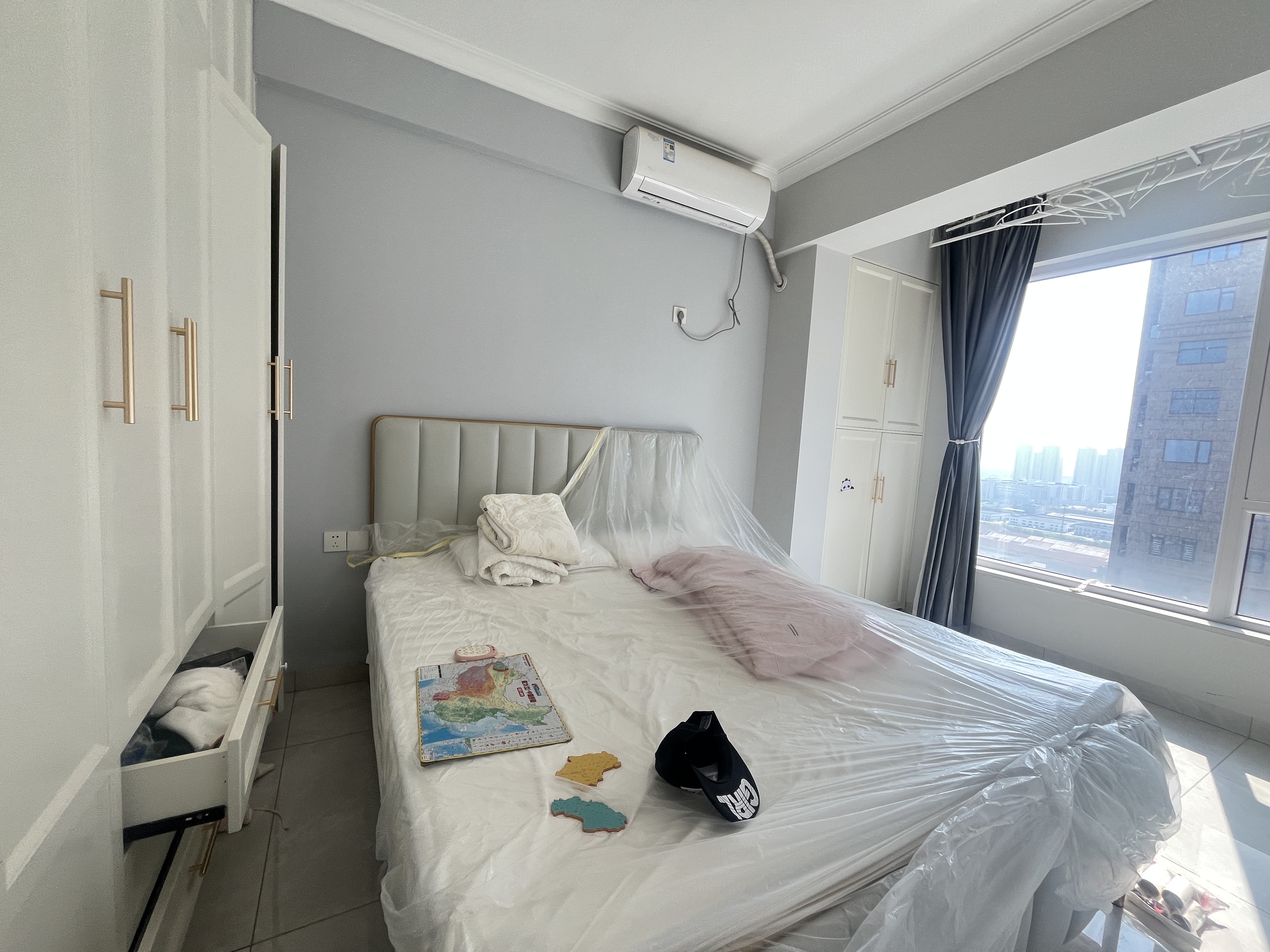 铂金汉宫  3室2厅2卫    1800.0元/月室内图