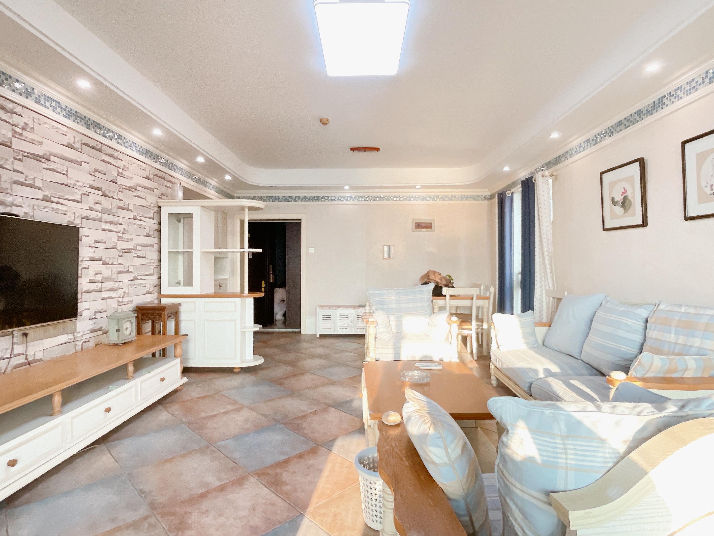 华盛新外滩  3室2厅2卫    5000.0元/月室内图