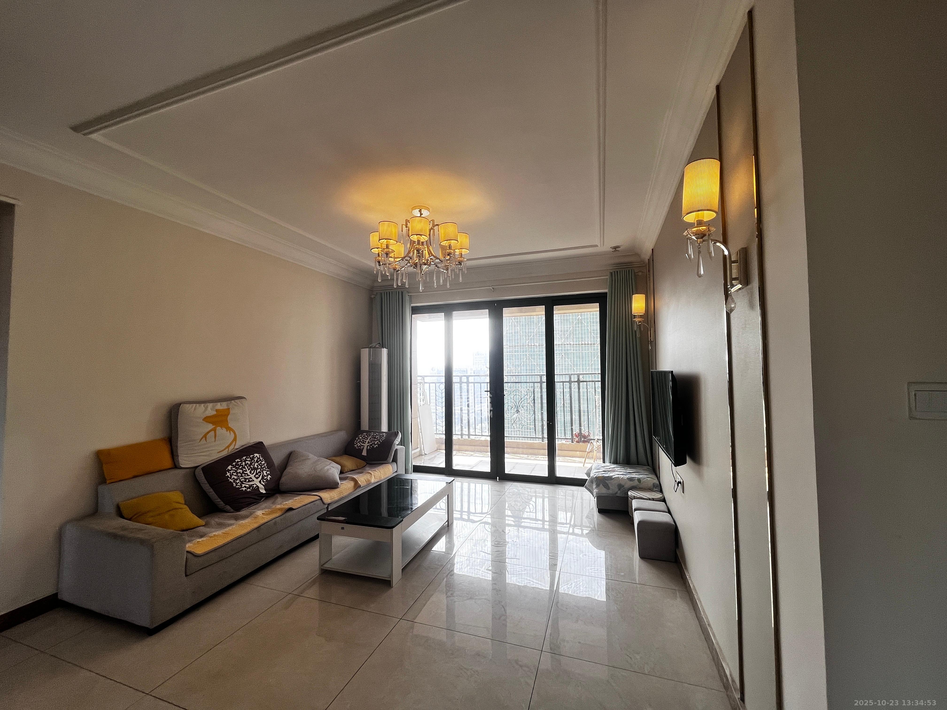 恒大国际广场  1室0厅0卫    2800.0元/月 恒大国际广场  1室0厅0卫    2800.0元/月室内图