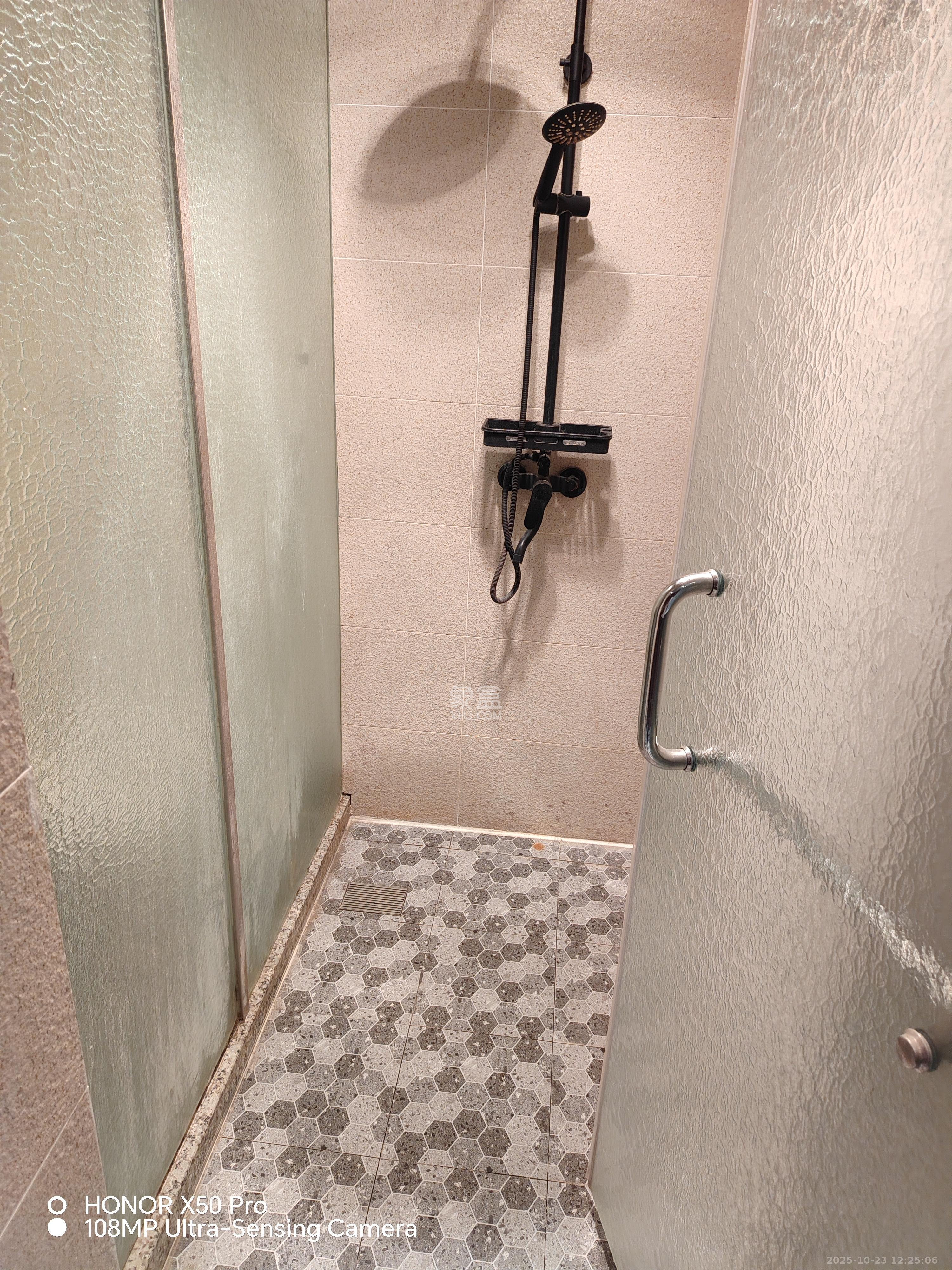 宇成朝阳广场  1室0厅0卫    2000.0元/月 宇成朝阳广场  1室0厅0卫    2000.0元/月室内图