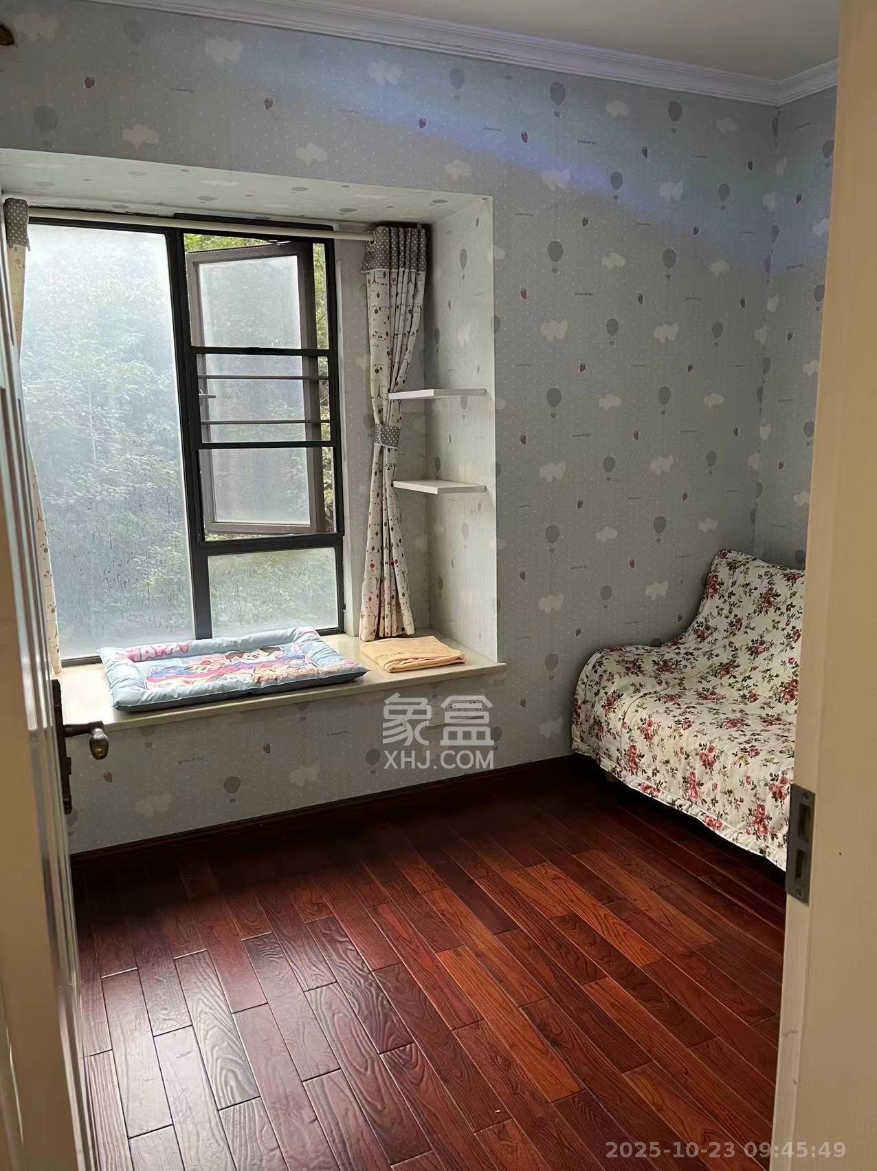 都市兰亭  3室2厅1卫    2300.0元/月室内图