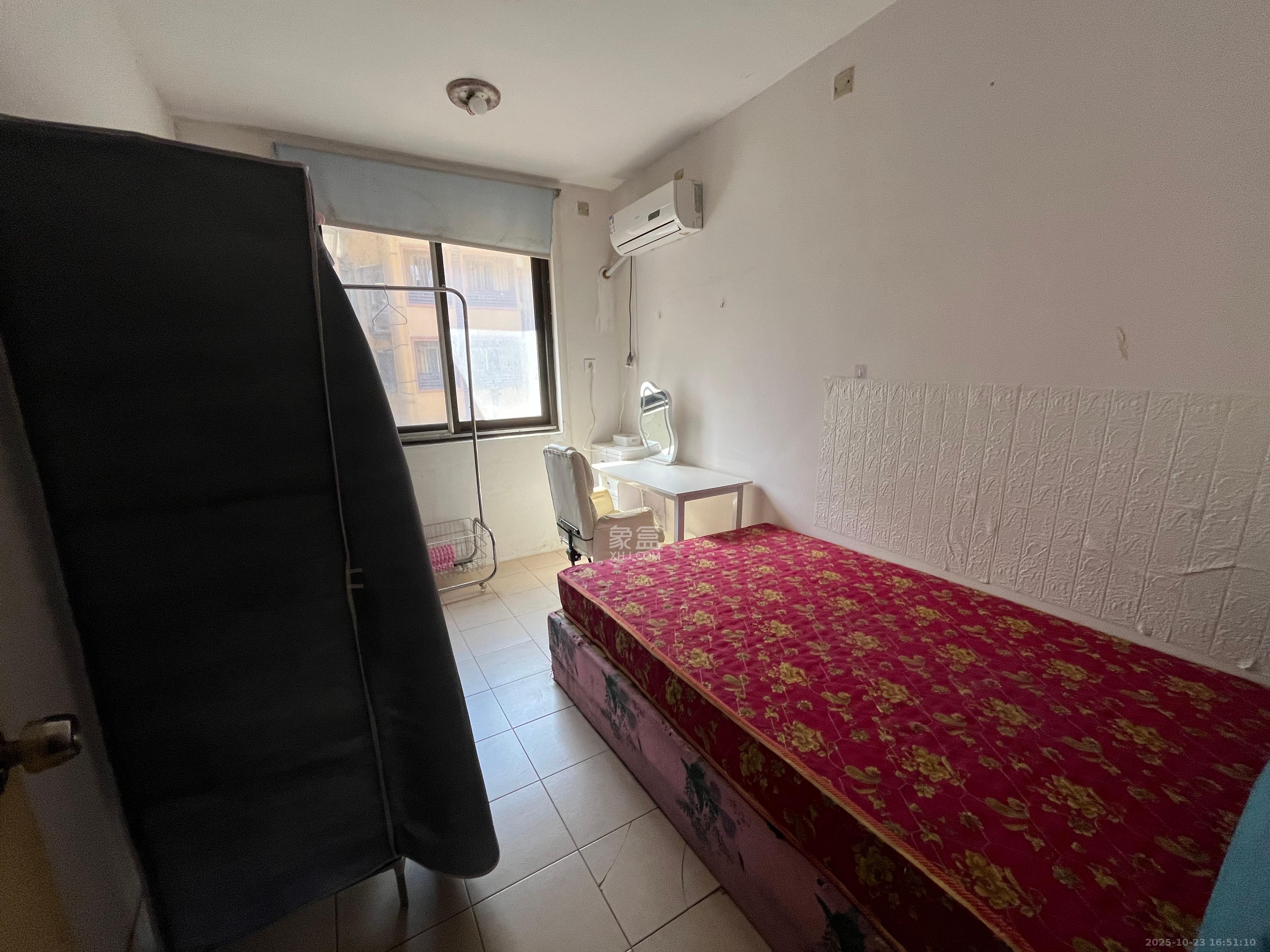 群芳园 2室1厅1卫 1550.0元/月 群芳园 2室1厅1卫 1550.0元/月室内图