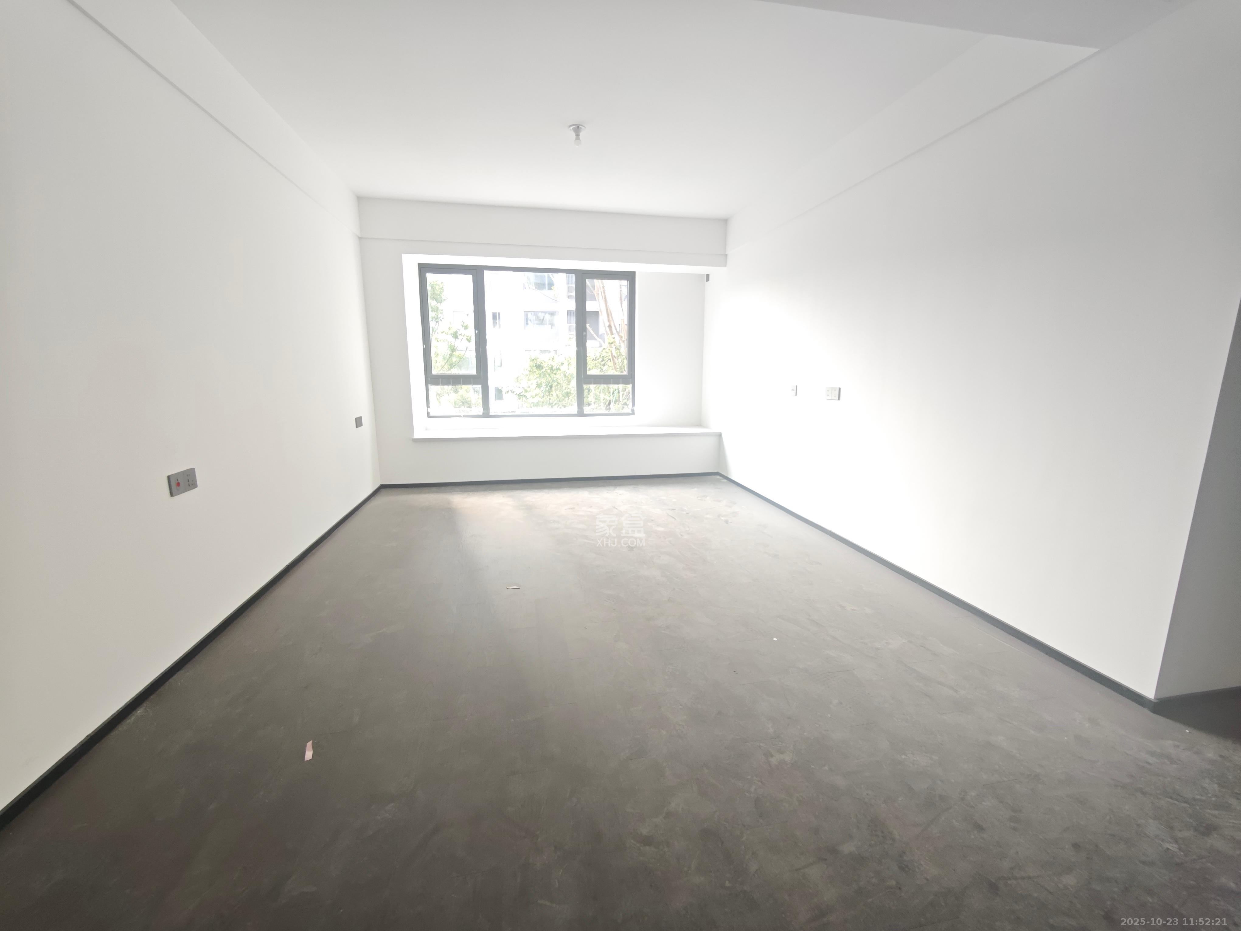 万科松湖天地 4室2厅3卫 8000.0元/月 万科松湖天地 4室2厅3卫 8000.0元/月室内图