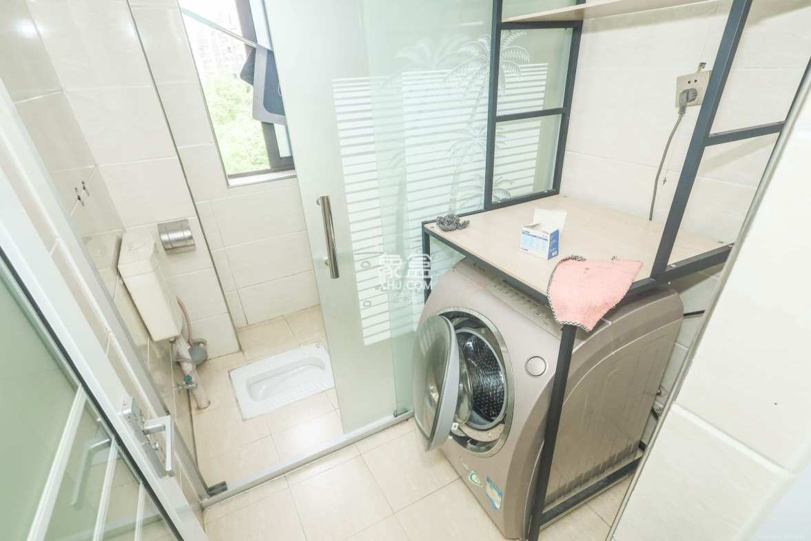 保利麓谷林语E区 3室2厅1卫 2400.0元/月 保利麓谷林语E区 3室2厅1卫 2400.0元/月室内图