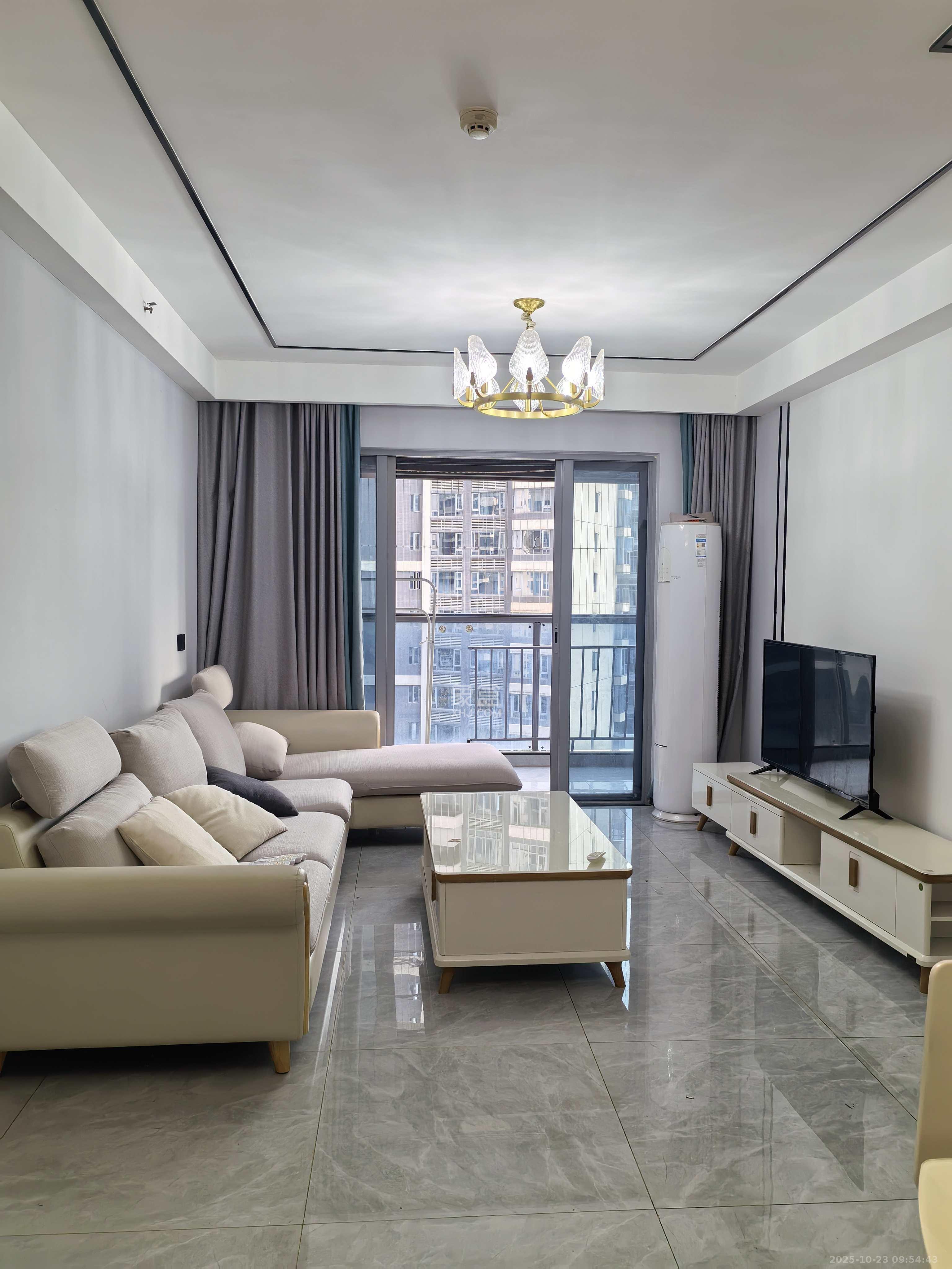 保利天禧D区  1室0厅0卫    3500.0元/月 保利天禧D区  1室0厅0卫    3500.0元/月