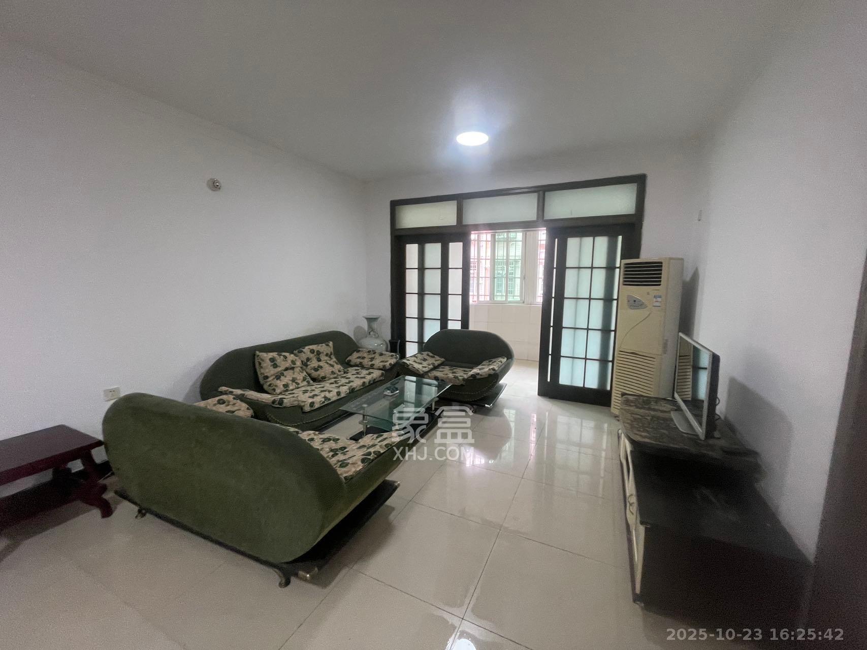 金桂小区一期  2室1厅1卫    1800.0元/月