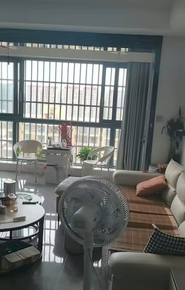 乾坤吉祥花园 3室2厅2卫 109.06万 乾坤吉祥花园 3室2厅2卫 109.06万室内图