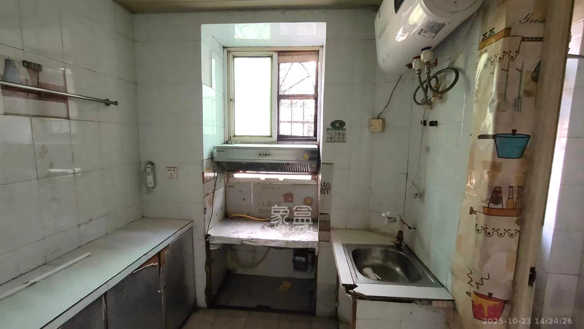 东瓜山一村  2室1厅1卫    1000.0元/月室内图