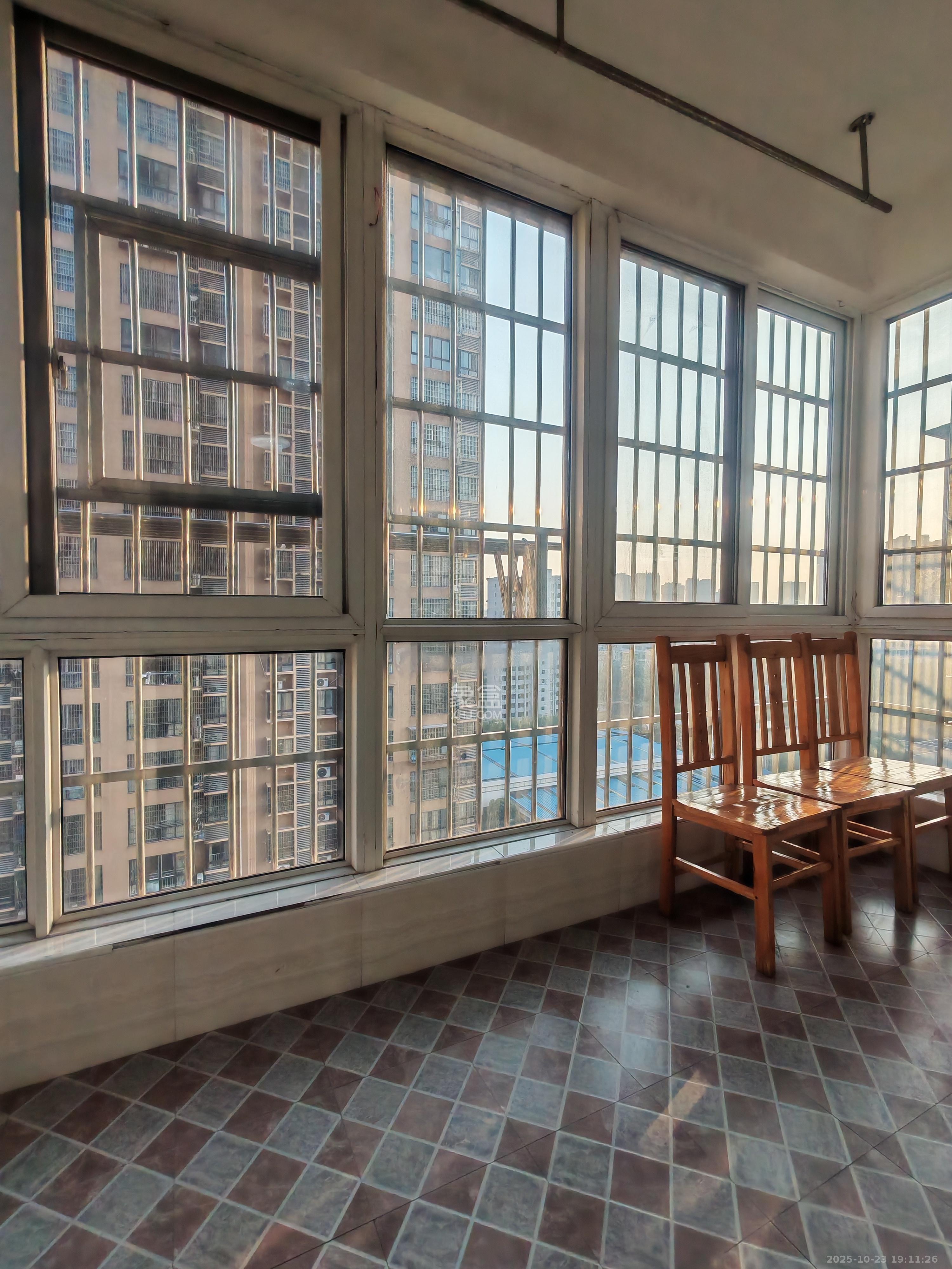 昌和商业中心/昌和国际  2室2厅1卫    1500.0元/月室内图