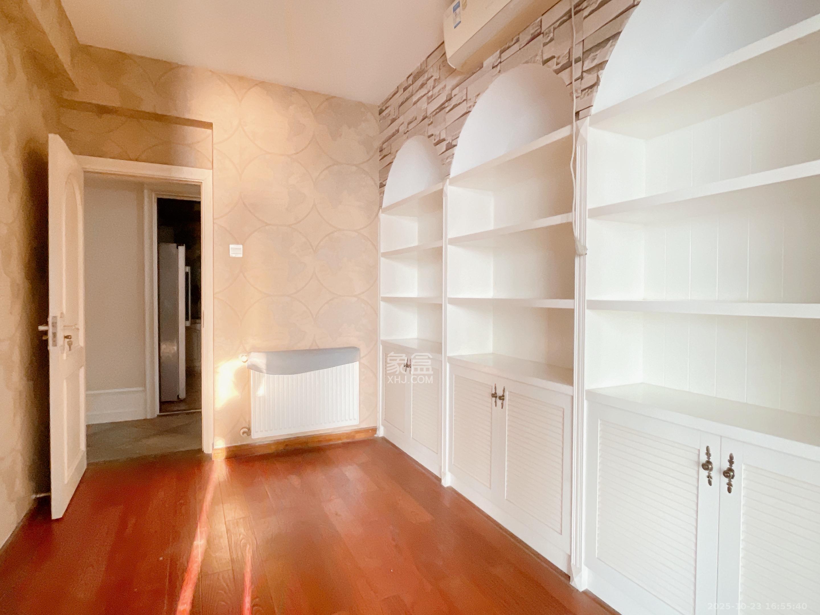 华盛新外滩 3室2厅2卫 5000.0元/月 华盛新外滩 3室2厅2卫 5000.0元/月室内图