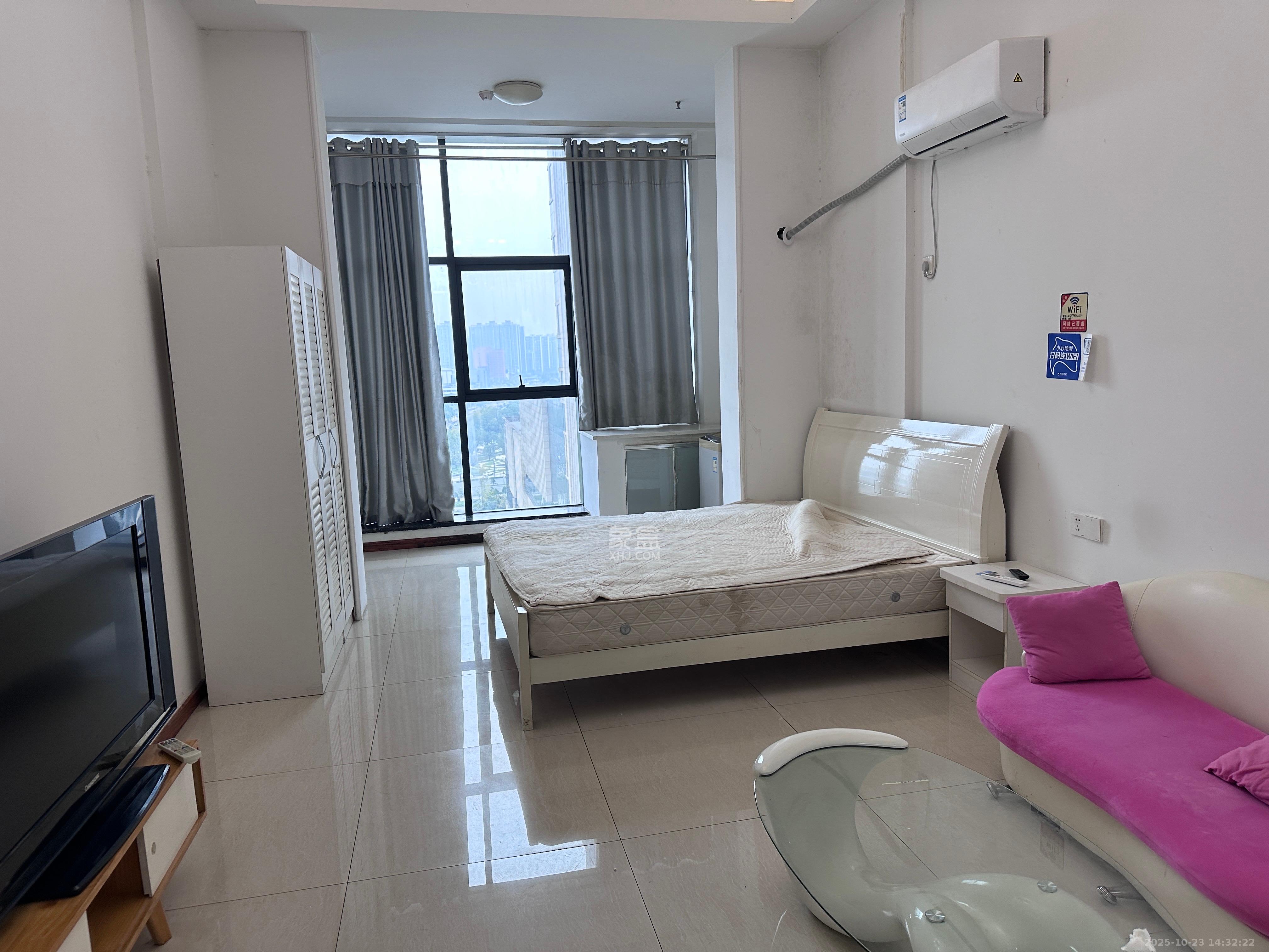 华侨假日中心（晟华苑）  1室1厅1卫    1500.0元/月