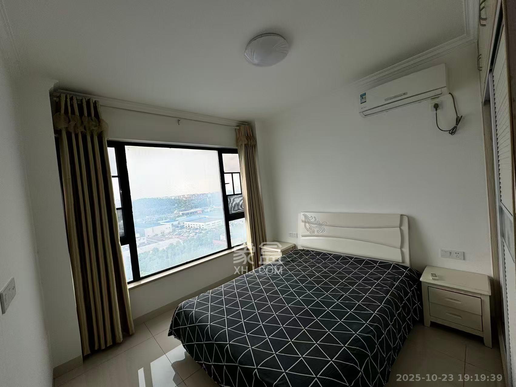 长城水郡  1室2厅1卫    2200.0元/月室内图