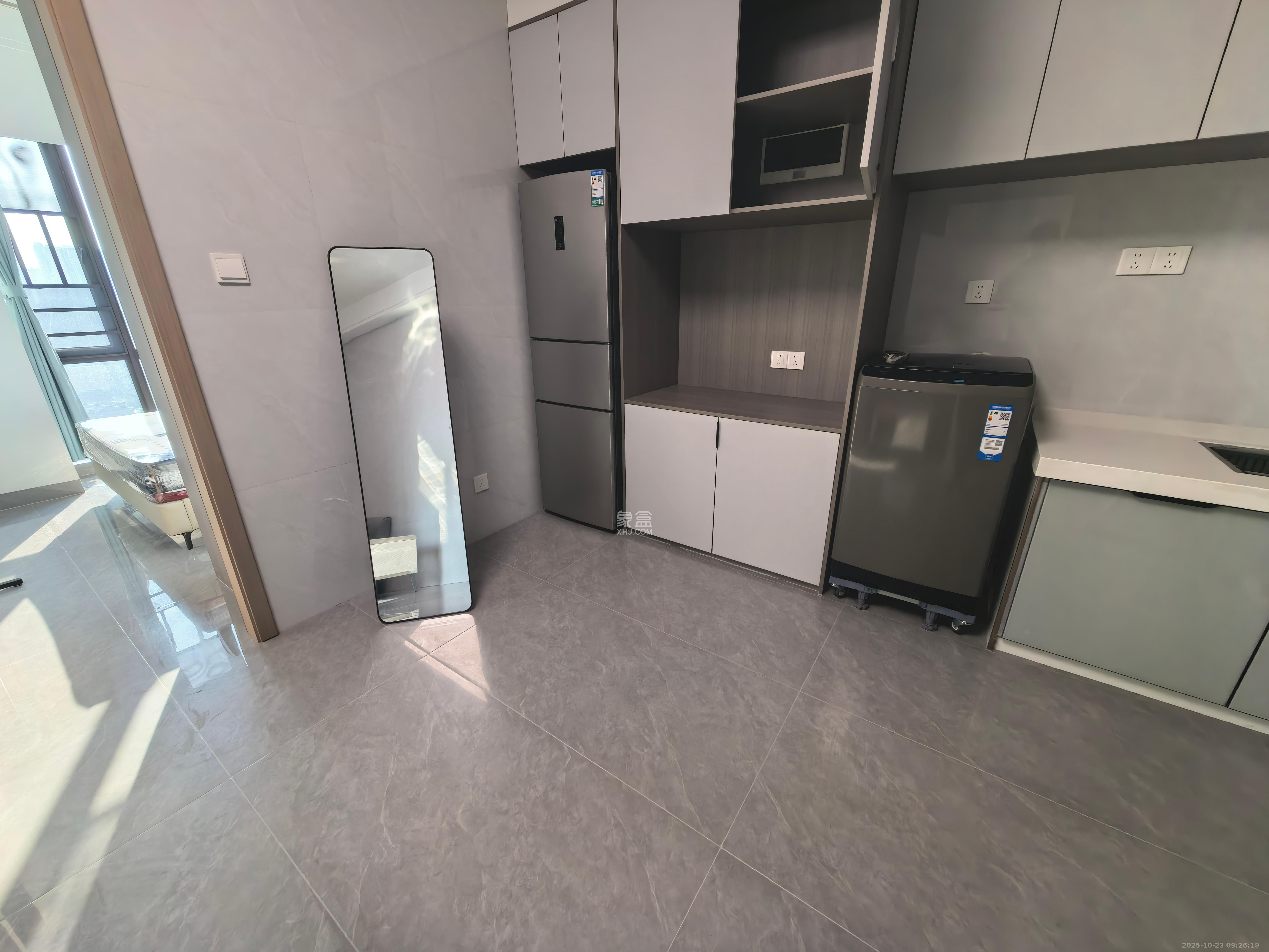 鄱阳汇金中心 2室1厅1卫 1800.0元/月 鄱阳汇金中心 2室1厅1卫 1800.0元/月室内图