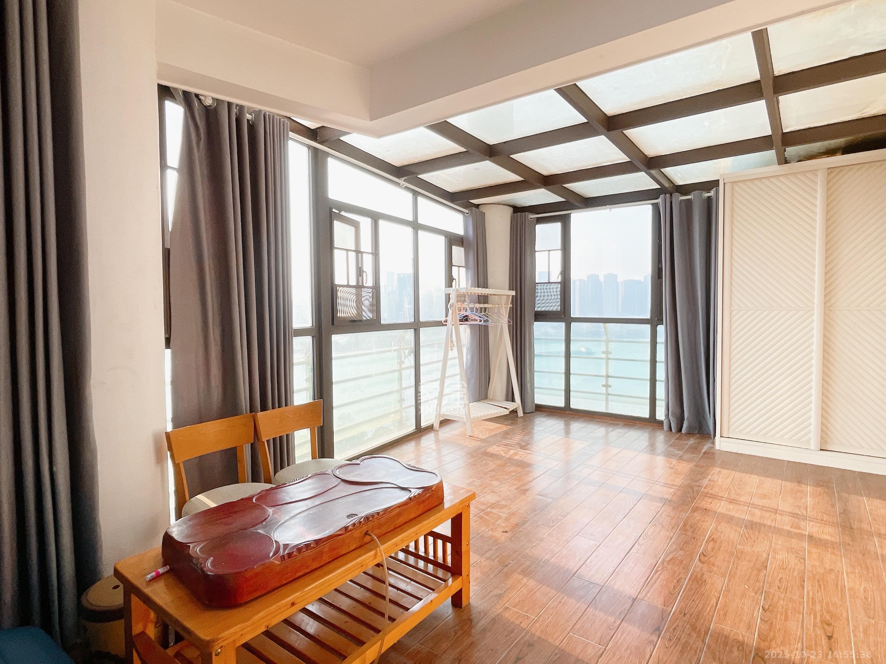 华盛新外滩 3室2厅2卫 5000.0元/月 华盛新外滩 3室2厅2卫 5000.0元/月室内图