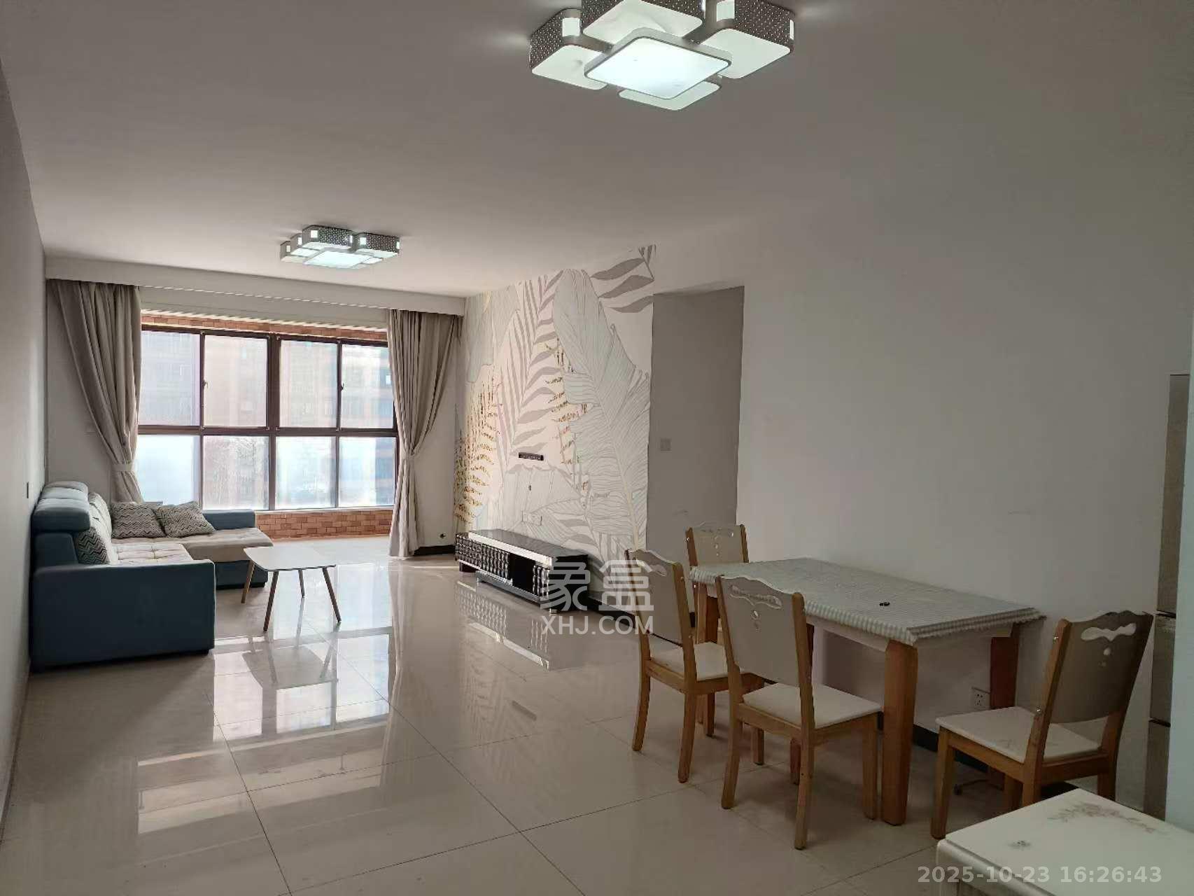 未来漫城 3室2厅2卫 2300.0元/月 未来漫城 3室2厅2卫 2300.0元/月室内图