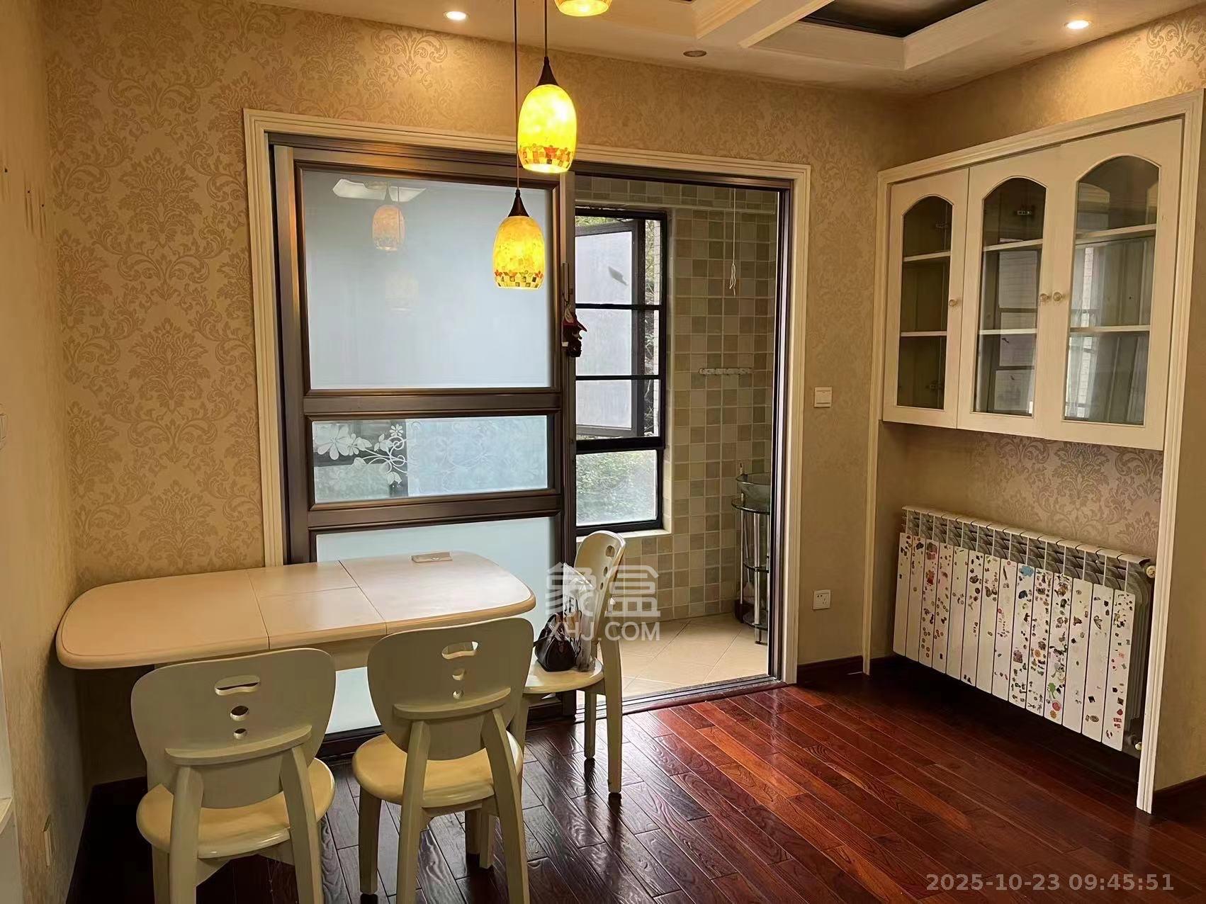 都市兰亭  3室2厅1卫    2300.0元/月室内图