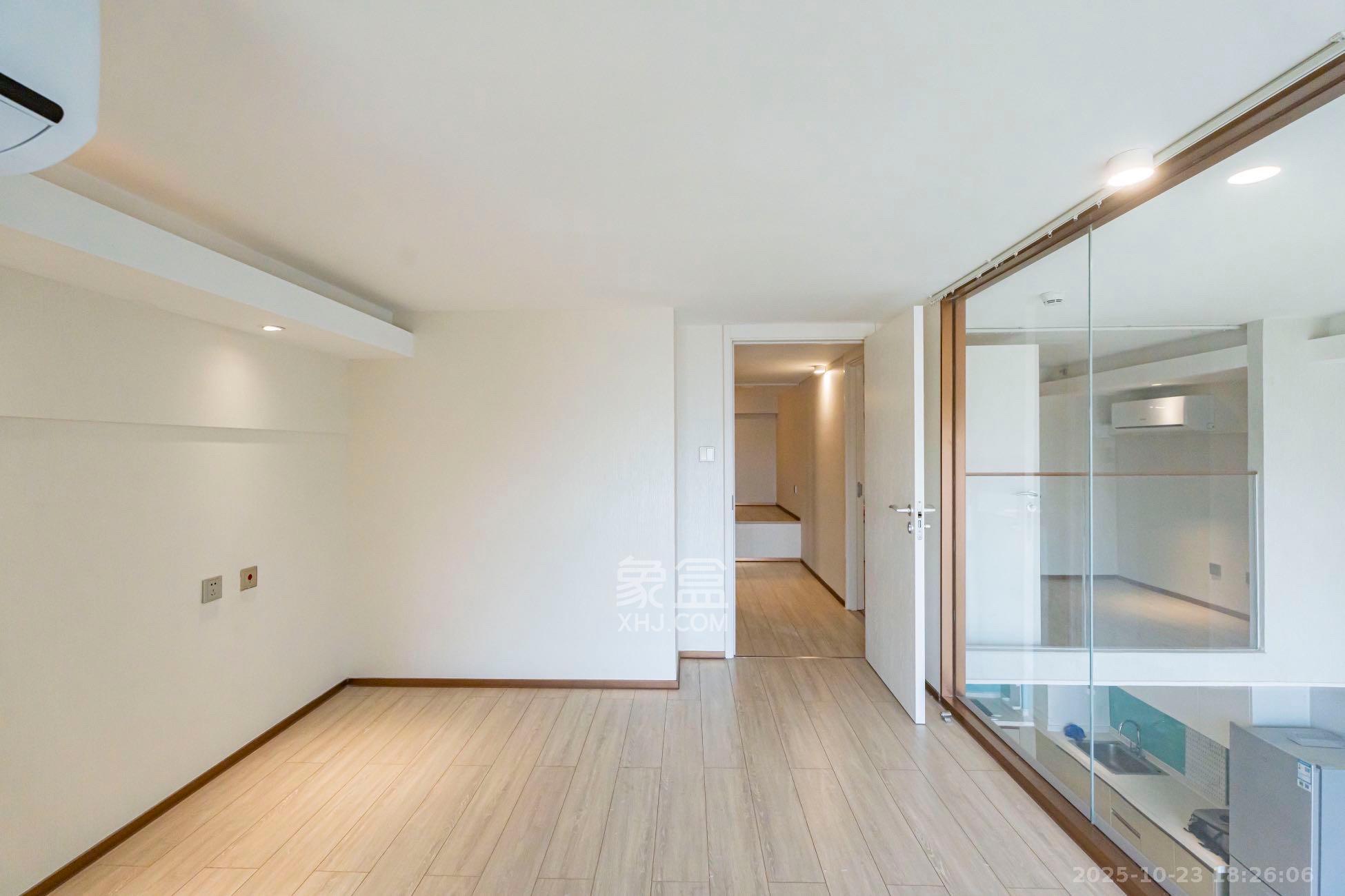 华远华时代 3室2厅2卫 3600.0元/月 华远华时代 3室2厅2卫 3600.0元/月室内图