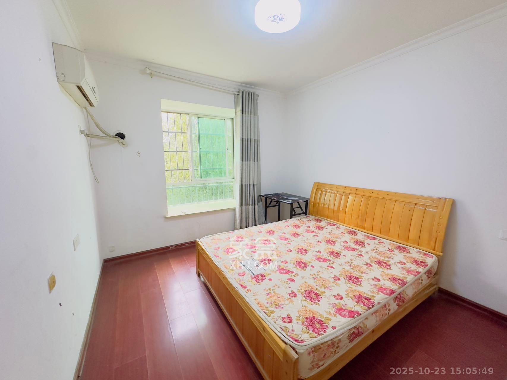 中南汽车世界  2室2厅1卫    1000.0元/月室内图