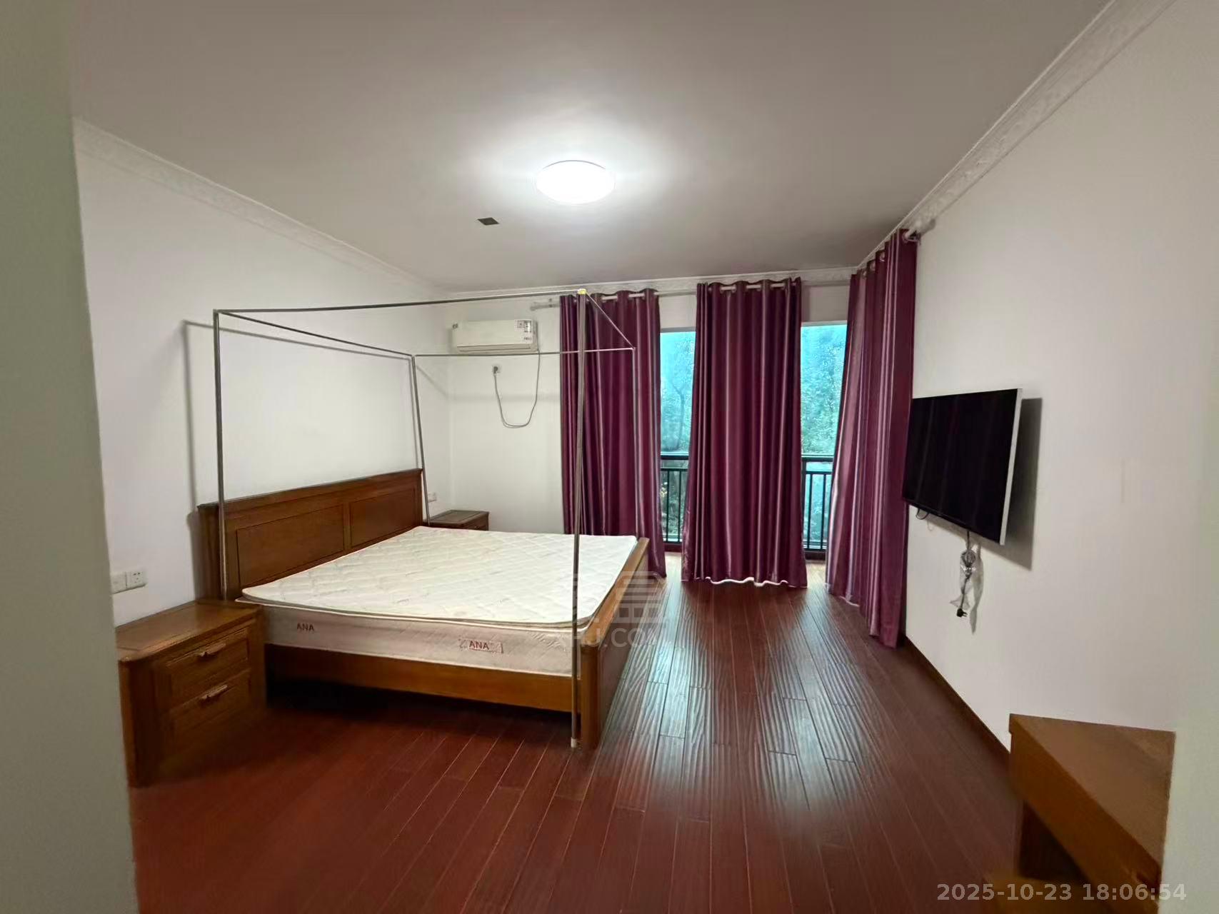 山水国际 5室2厅1卫 4000.0元/月 山水国际 5室2厅1卫 4000.0元/月室内图