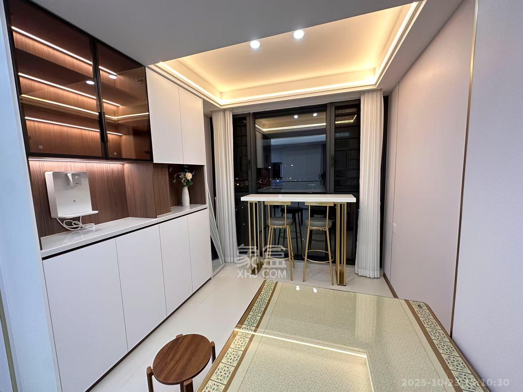 嘉雨东苑 3室2厅2卫 4800.0元/月 嘉雨东苑 3室2厅2卫 4800.0元/月室内图