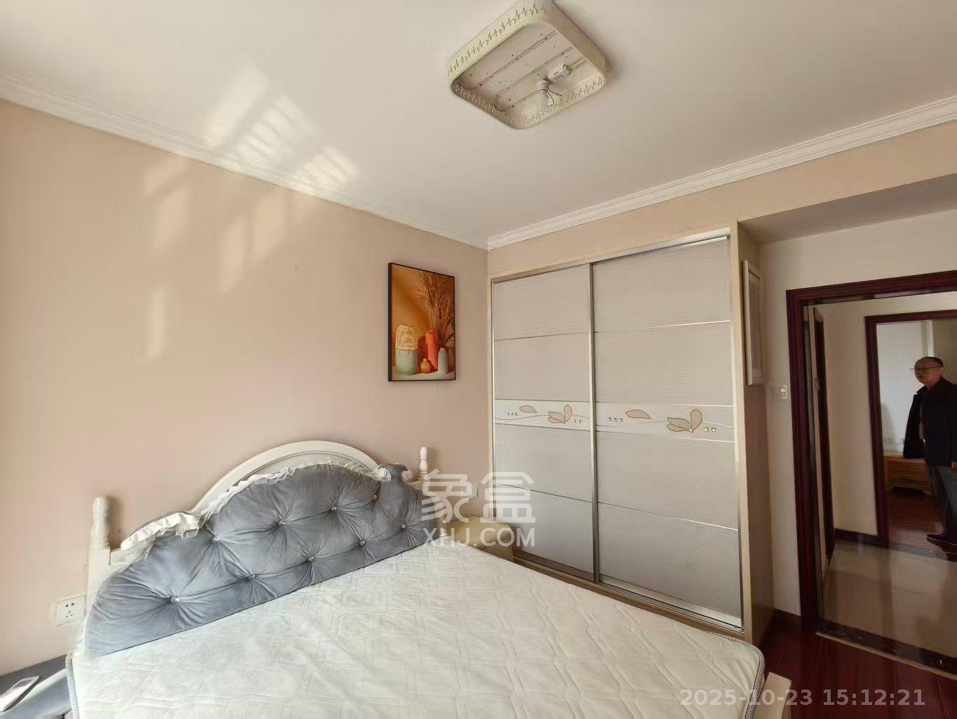 恒广国际景园一二区  2室2厅1卫    2100.0元/月 恒广国际景园一二区  2室2厅1卫    2100.0元/月室内图