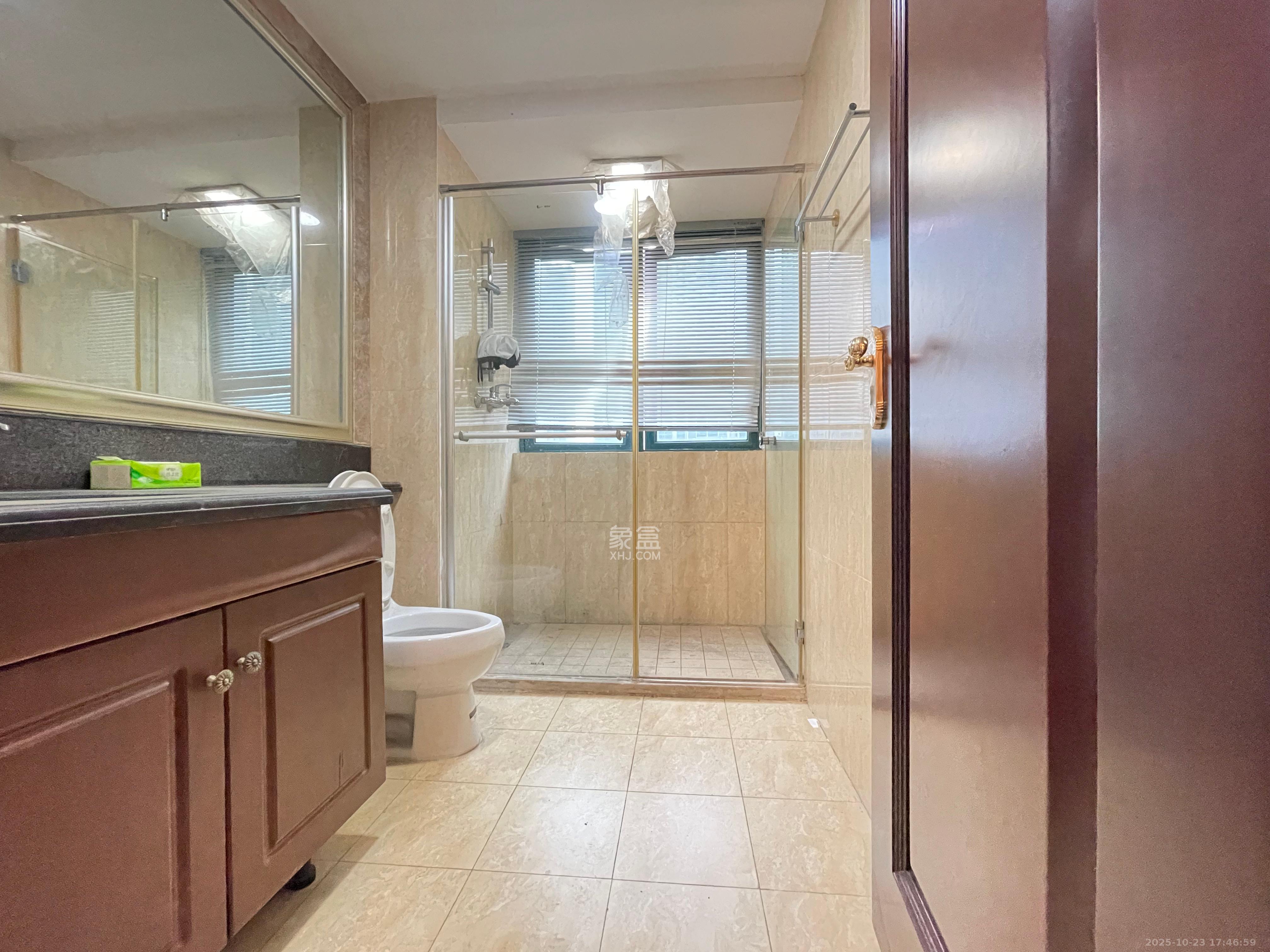 恒大名都 5室2厅4卫 4000.0元/月 恒大名都 5室2厅4卫 4000.0元/月室内图