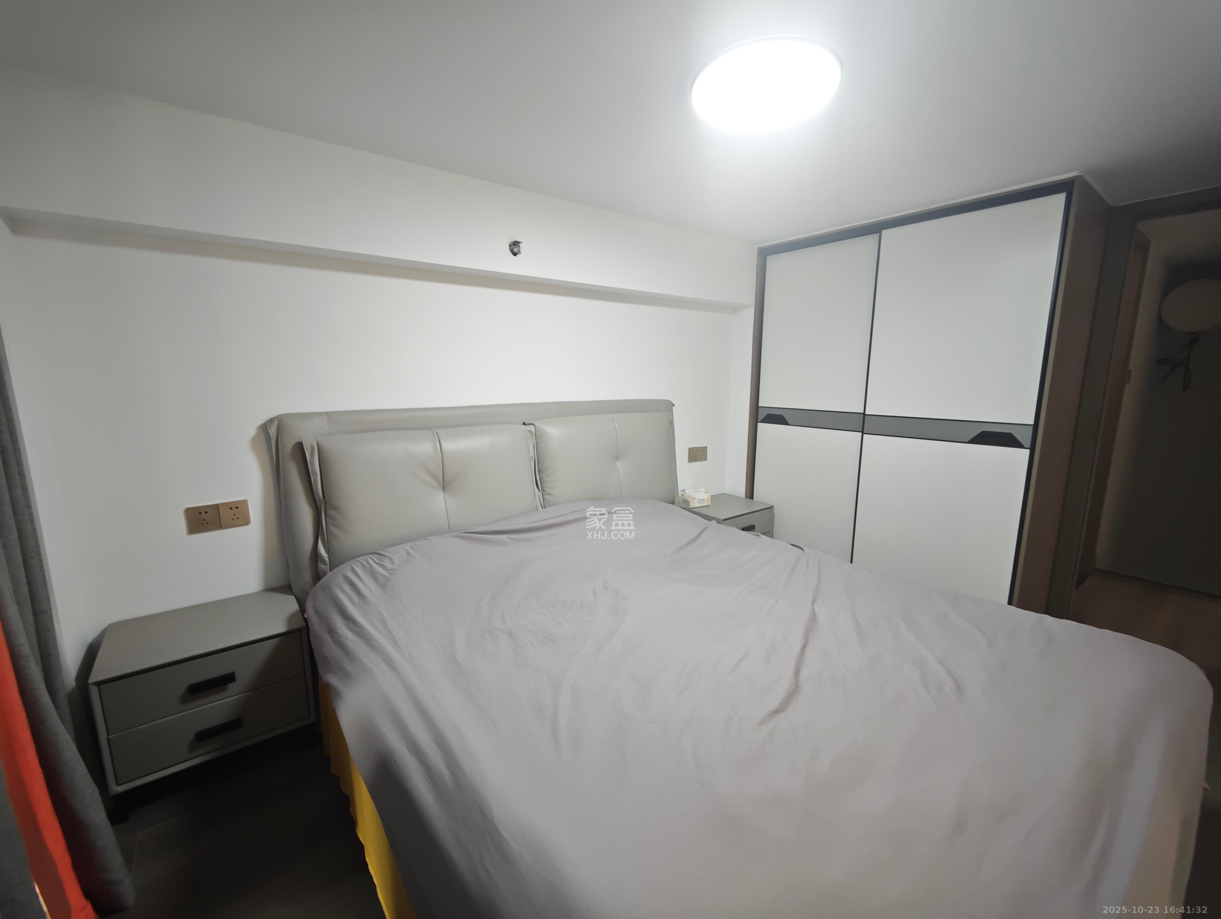 明昇壹城（明昇时代广场）三期  3室0厅0卫    2400.0元/月室内图