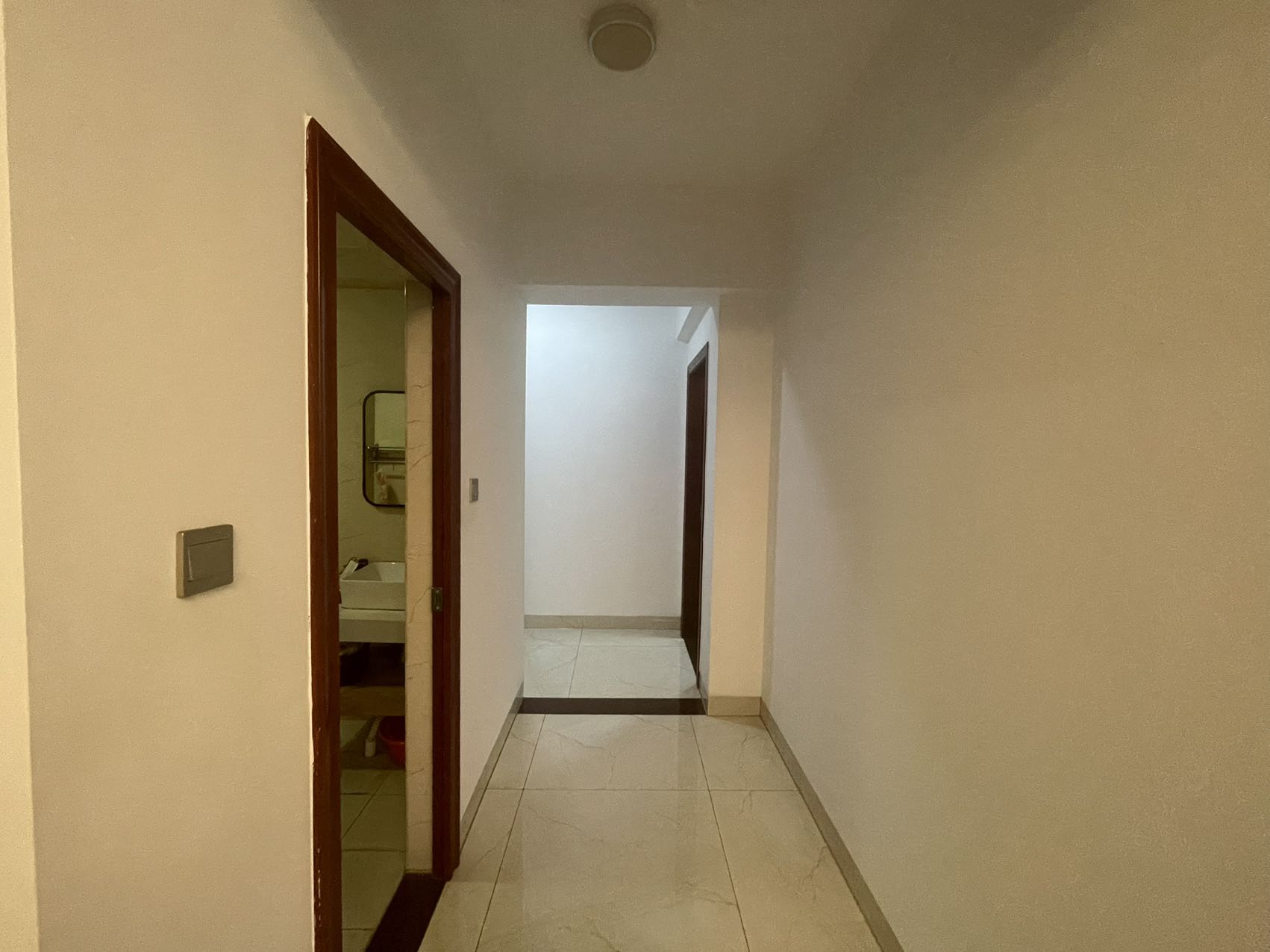 君悦府 3室2厅2卫 3500.0元/月 君悦府 3室2厅2卫 3500.0元/月室内图