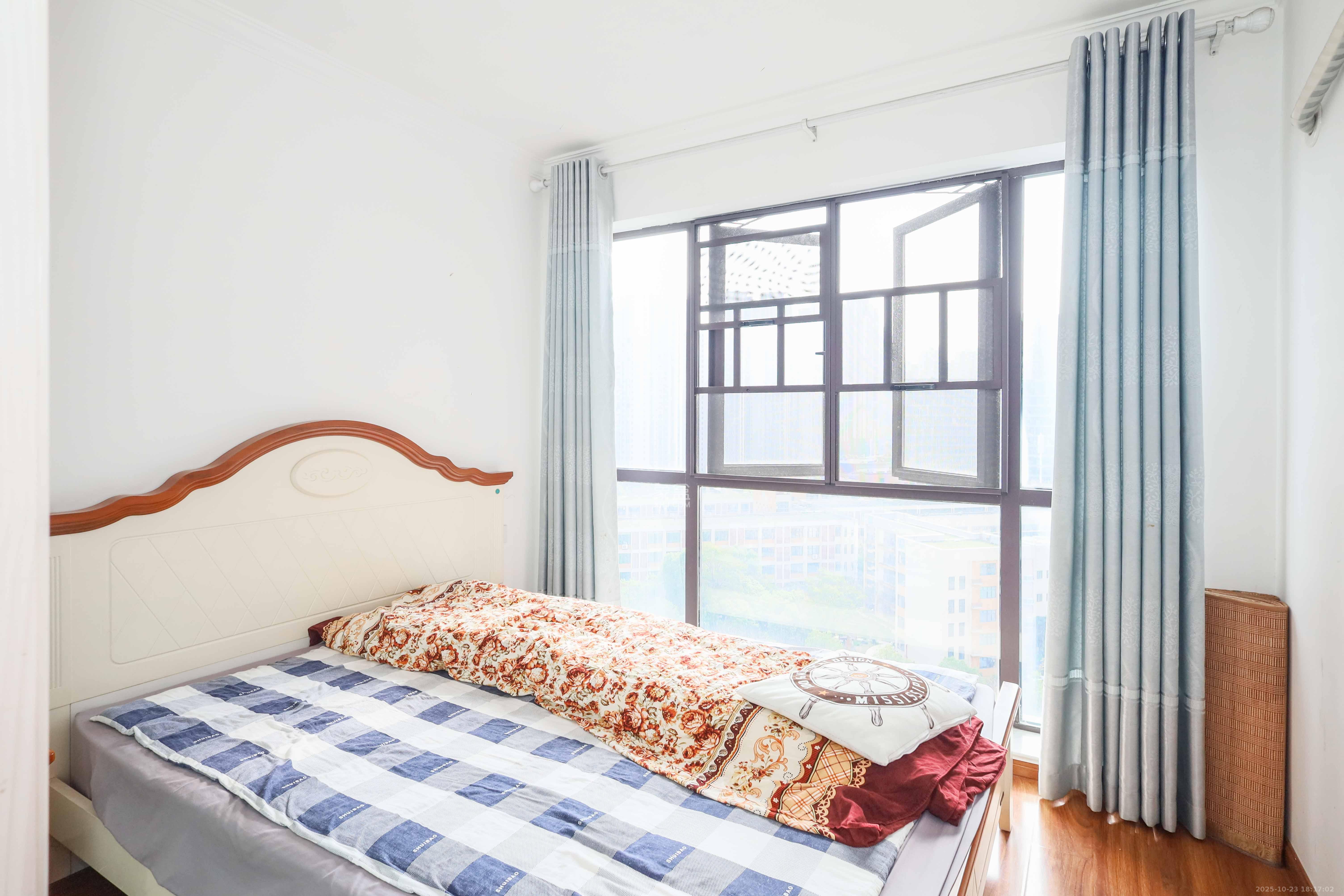 梅溪湖合能璞丽 3室2厅1卫 110.0万 梅溪湖合能璞丽 3室2厅1卫 110.0万卧室