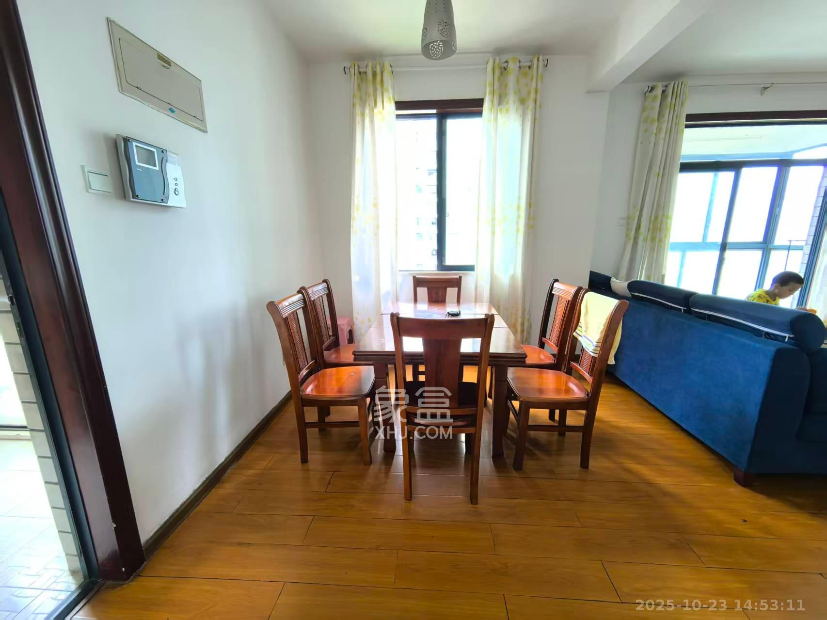 湘江世纪城悦江苑  2室2厅1卫    2000.0元/月 湘江世纪城悦江苑  2室2厅1卫    2000.0元/月室内图