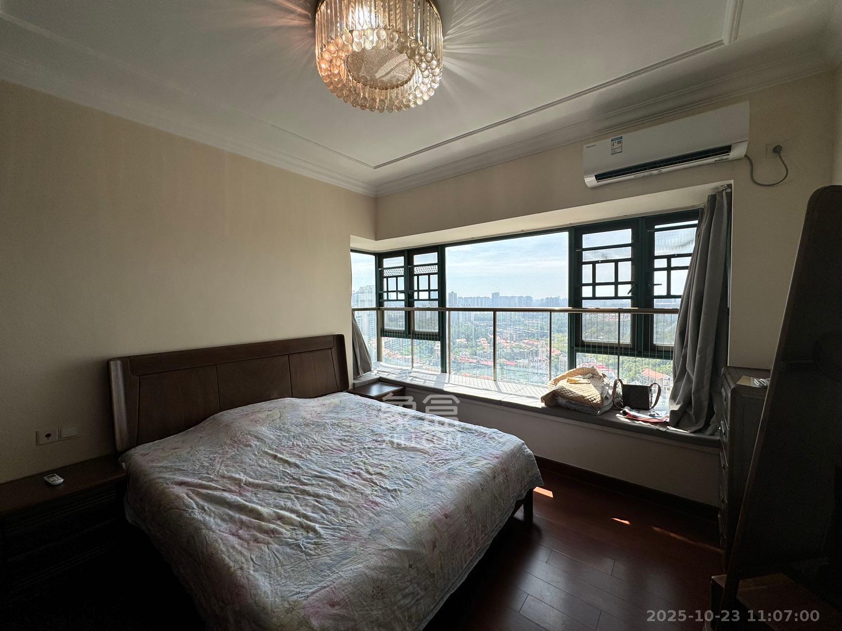 恒大雅苑  3室2厅1卫    2600.0元/月室内图