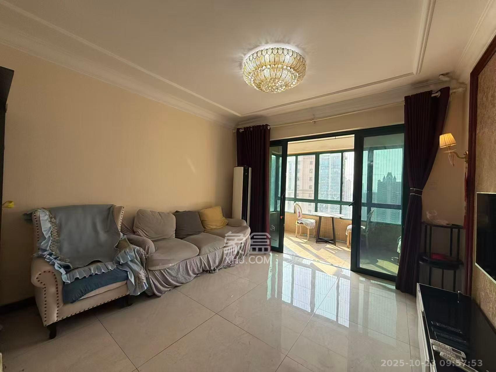 恒大雅苑  3室2厅2卫    2800.0元/月室内图