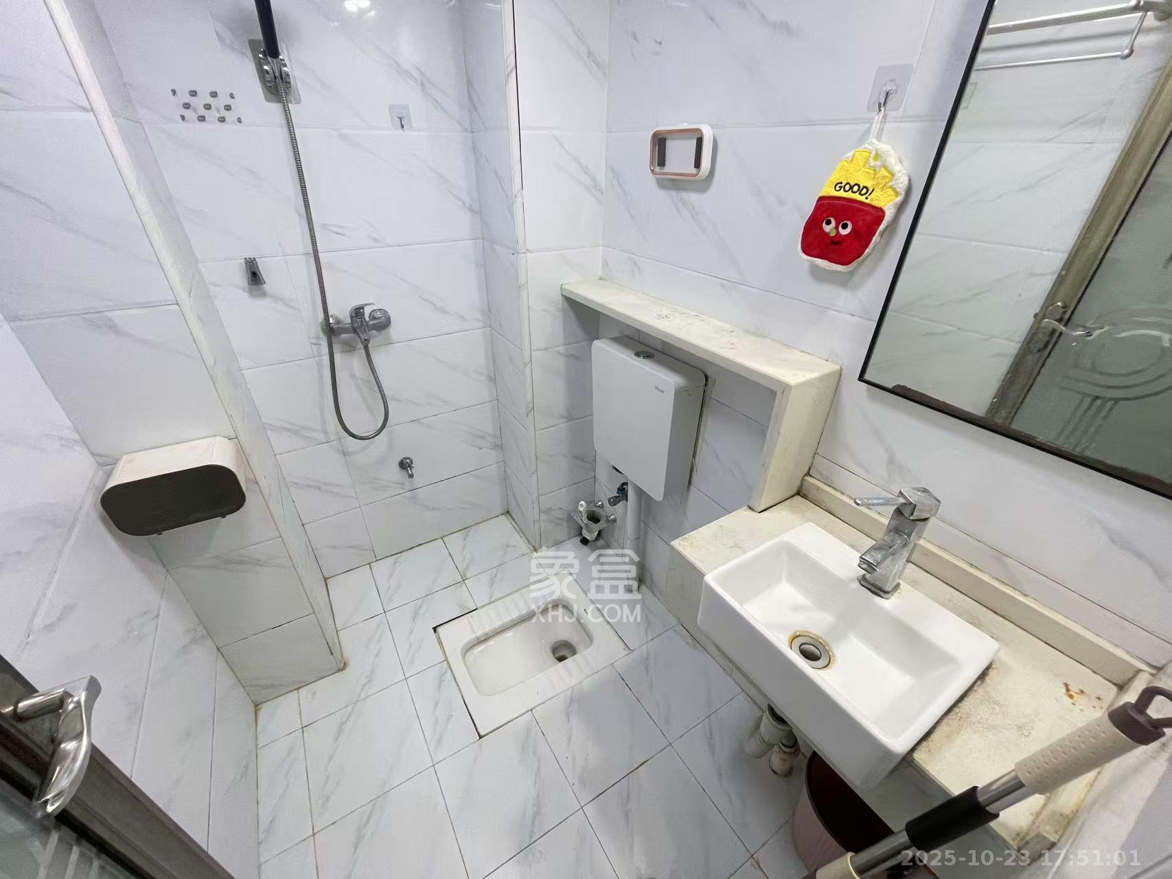 天鸿天府（天鸿中央大院）  1室1厅1卫    1500.0元/月室内图