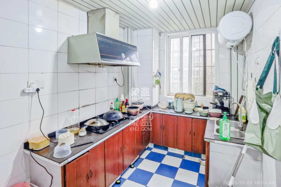 科技公寓 3室2厅2卫 128.8万 科技公寓 3室2厅2卫 128.8万厨房