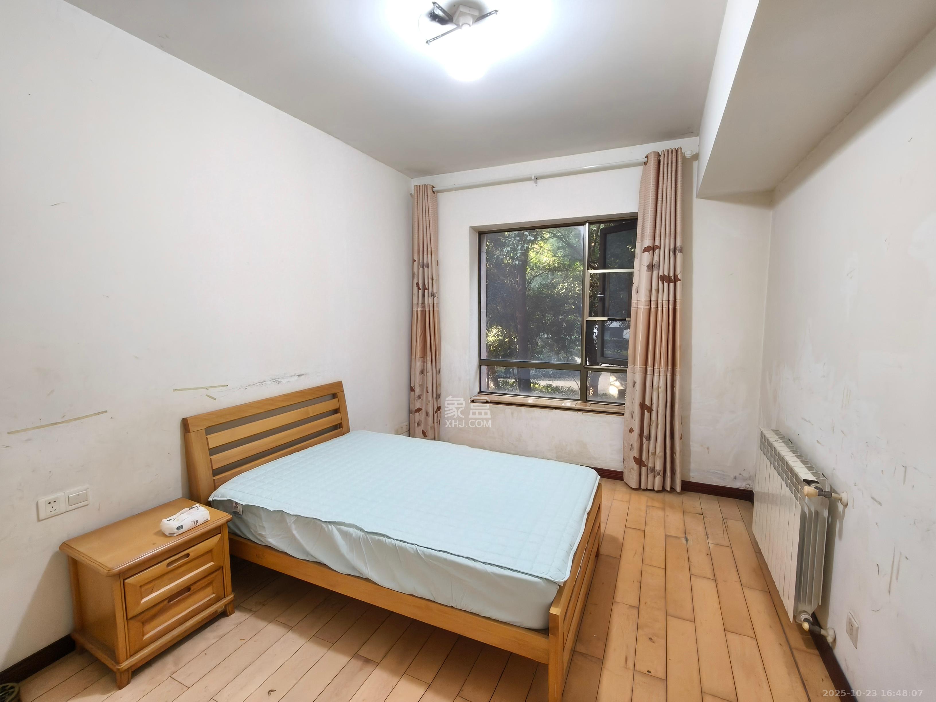 奥林匹克花园  4室2厅2卫    3080.0元/月 奥林匹克花园  4室2厅2卫    3080.0元/月室内图