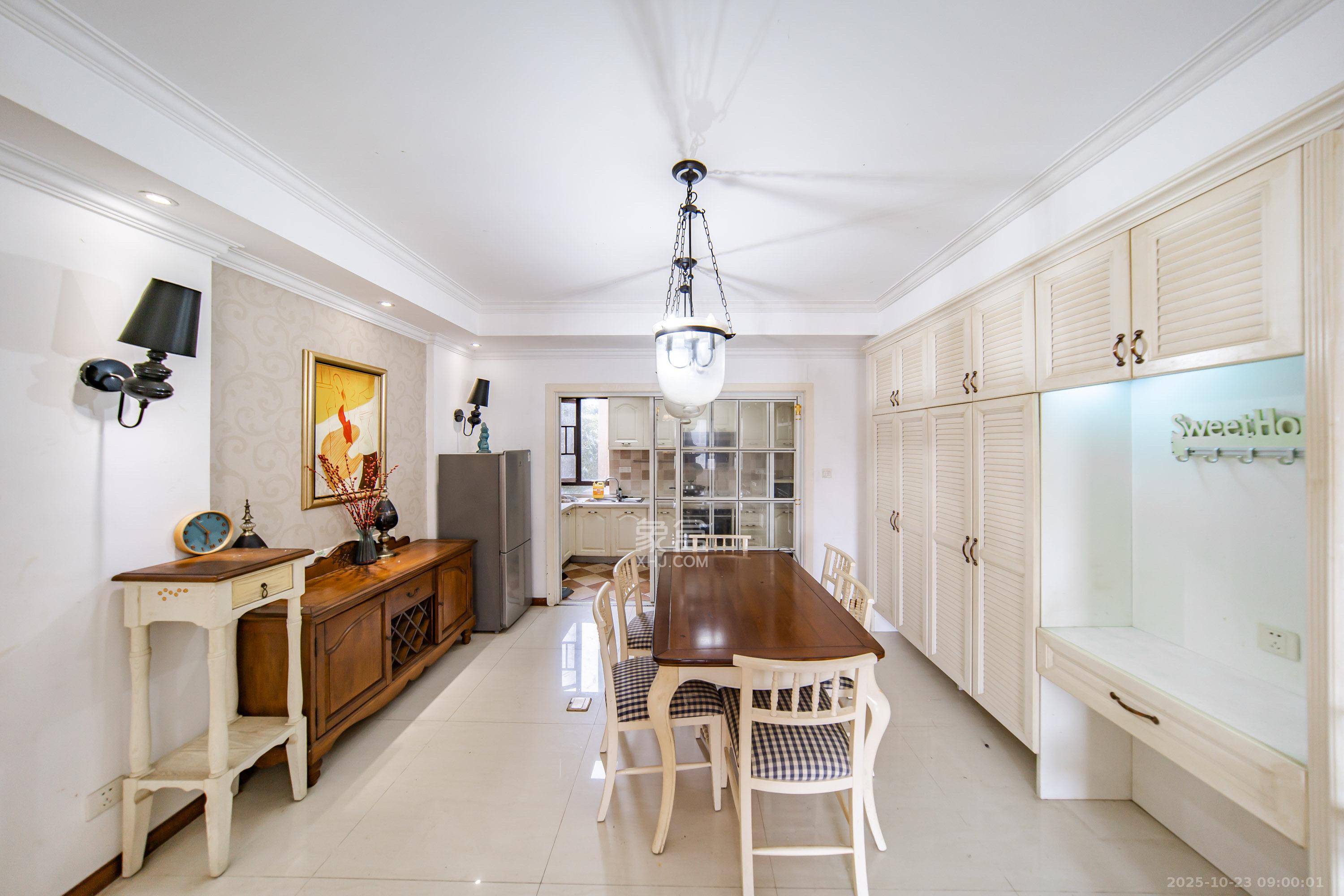 洋湖18克拉（旷远洋湖18克拉）  4室2厅2卫    3500.0元/月室内图