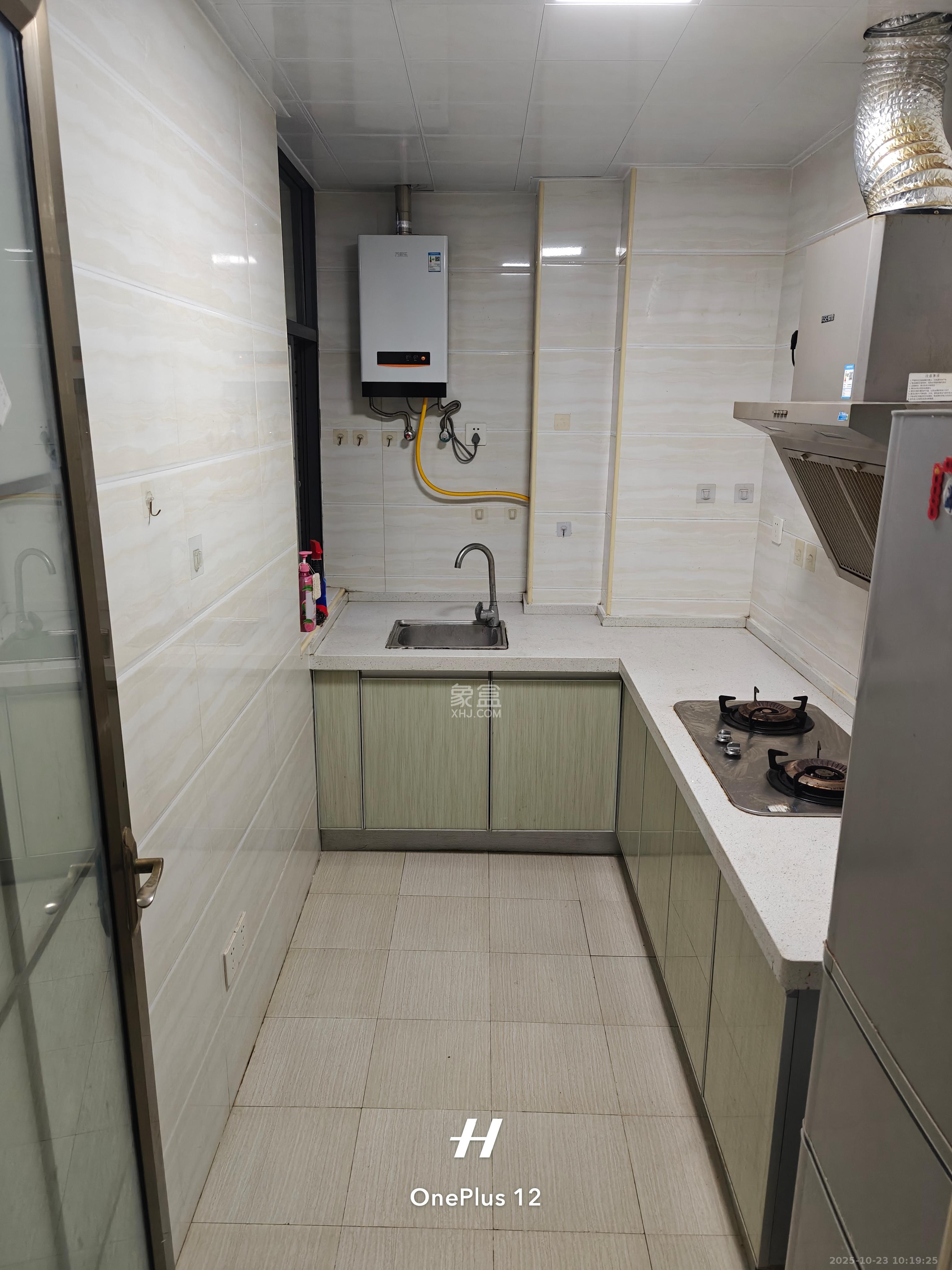 星城映象  2室1厅1卫    2100.0元/月 星城映象  2室1厅1卫    2100.0元/月室内图