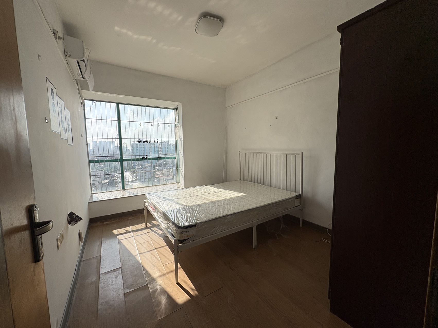 金色假日  1室2厅1卫    58.0万户型图